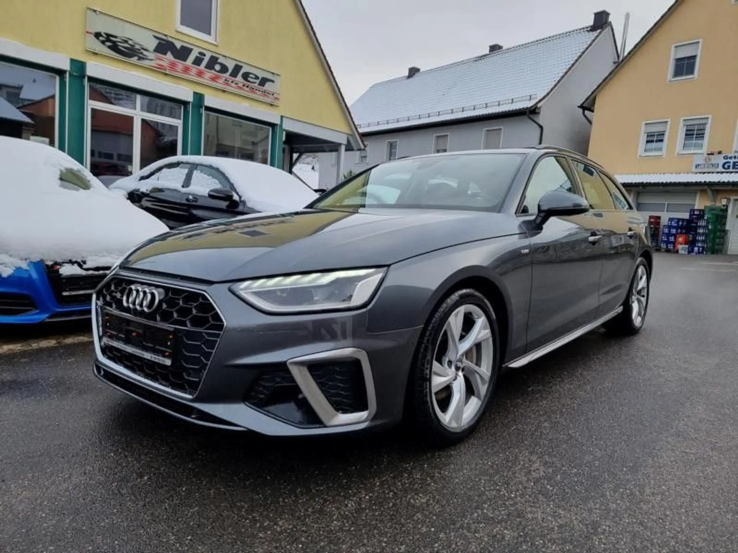 Audi - A4