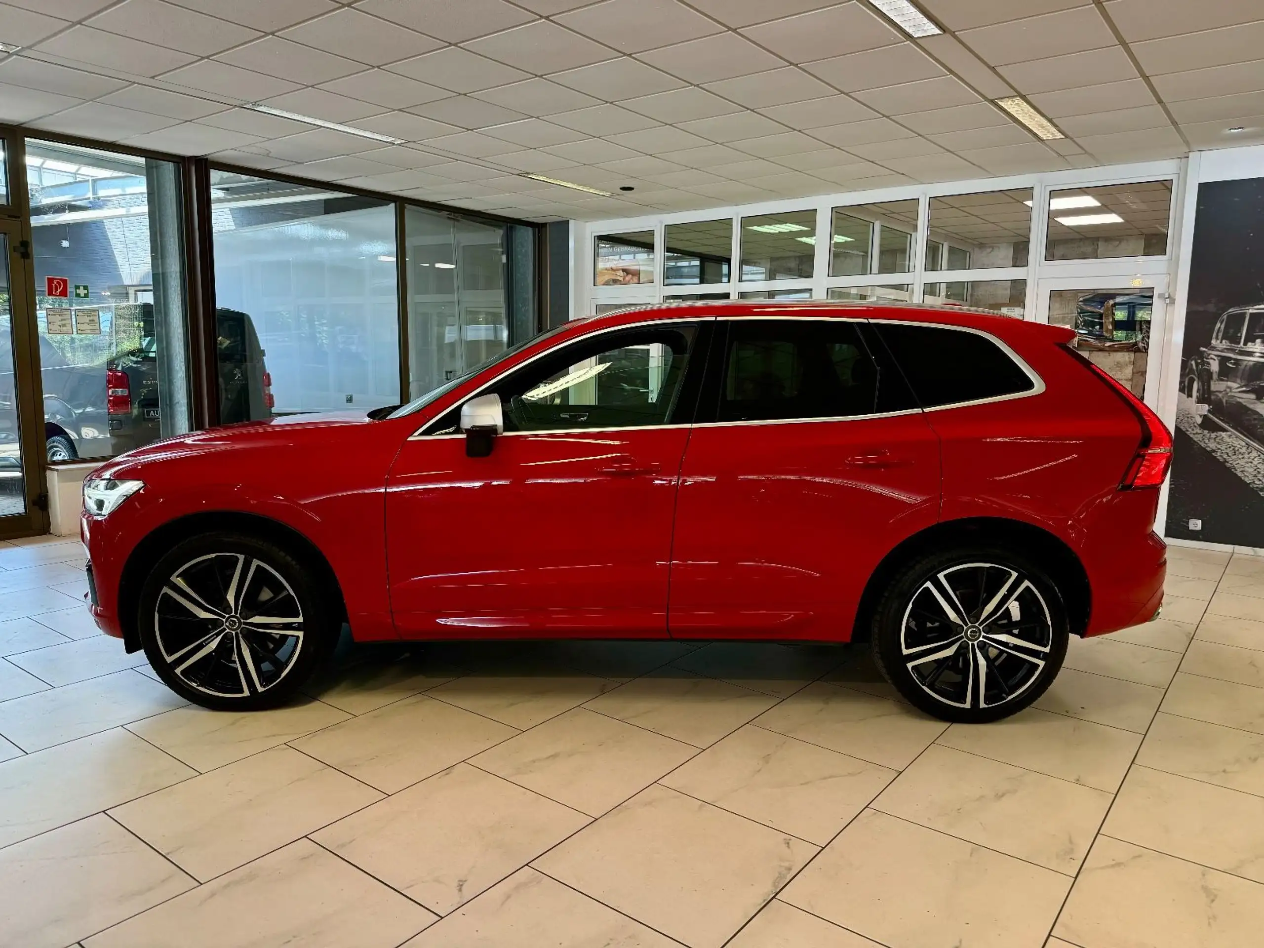 Volvo - XC60