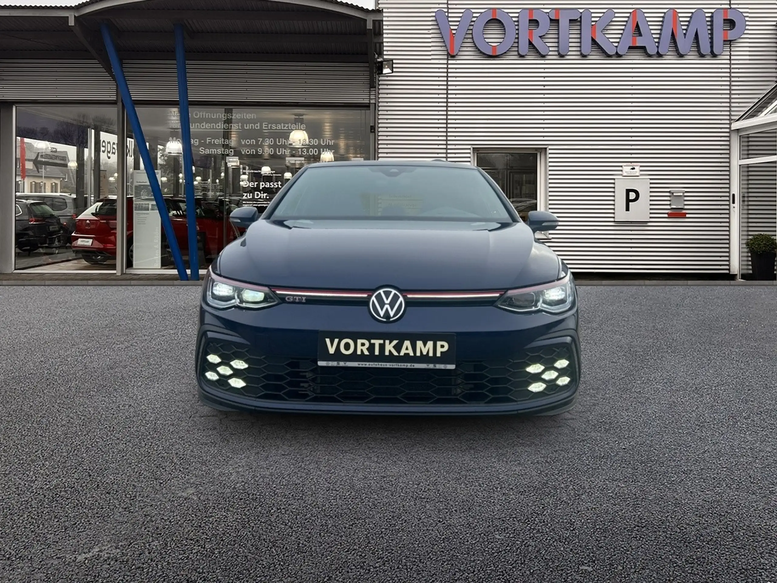 Volkswagen - Golf