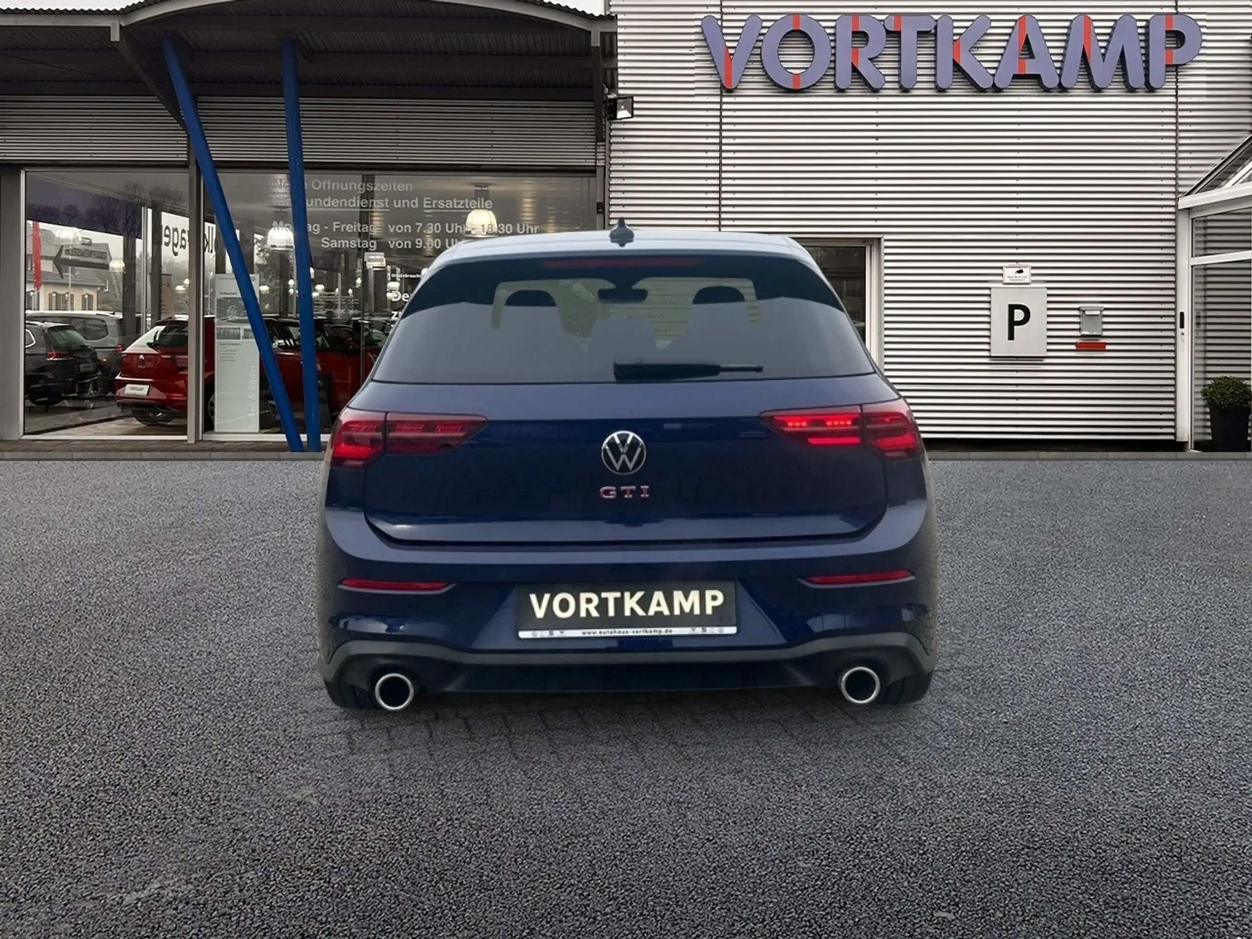 Volkswagen - Golf