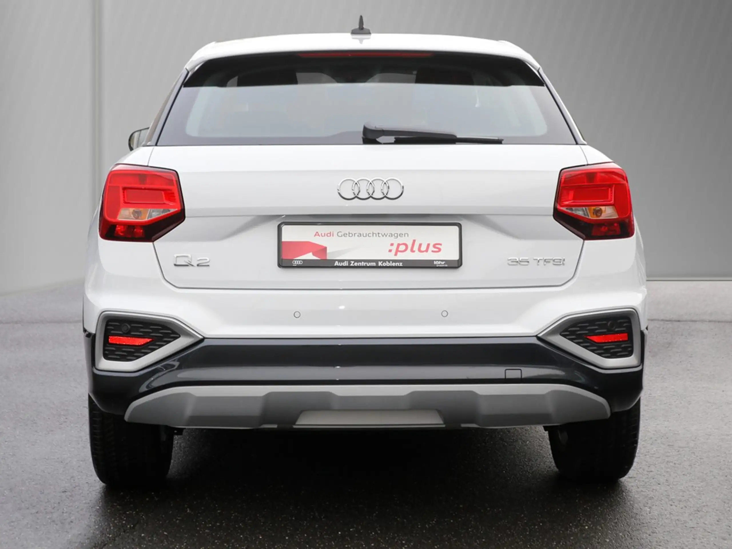 Audi - Q2