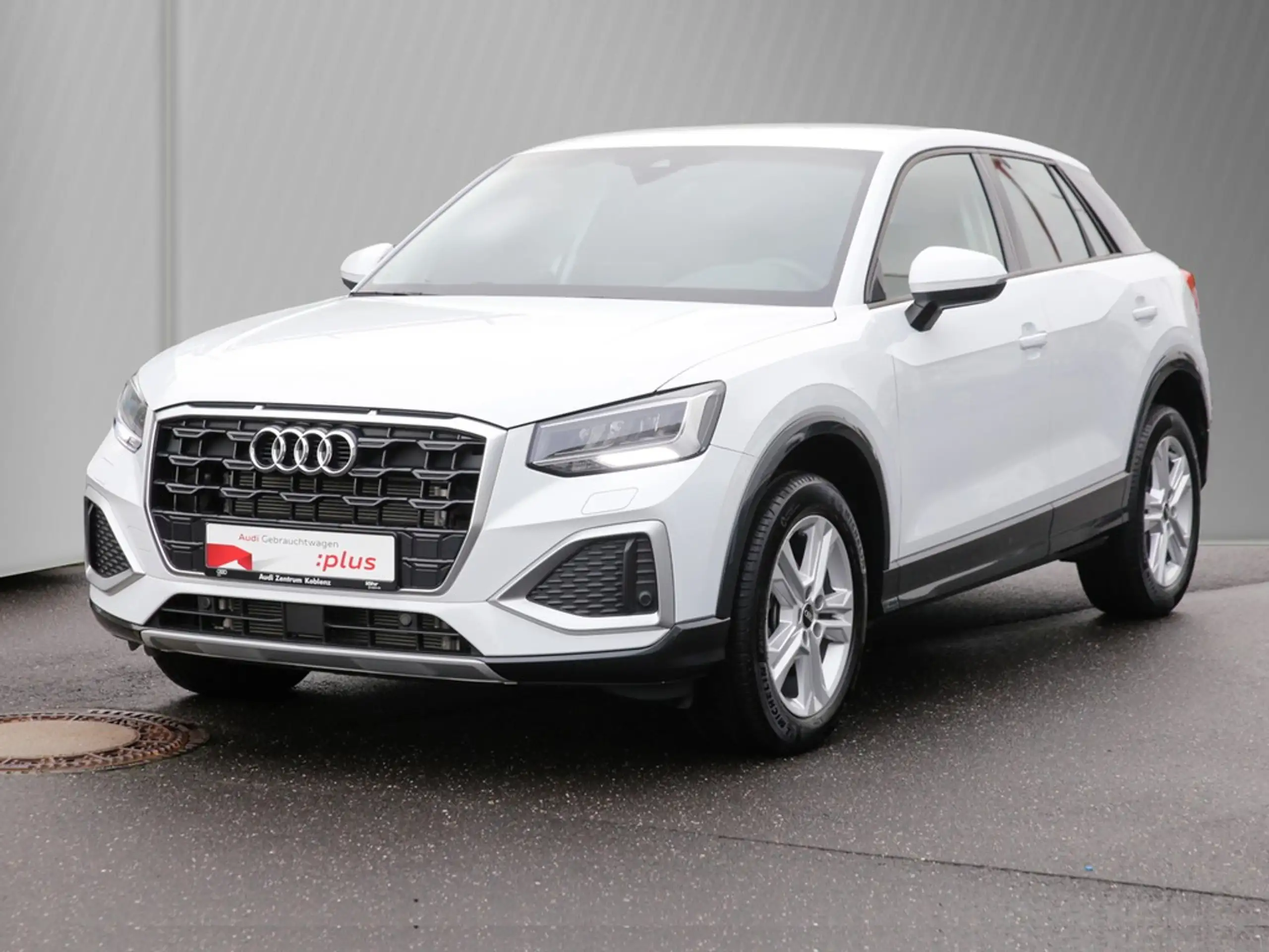 Audi - Q2