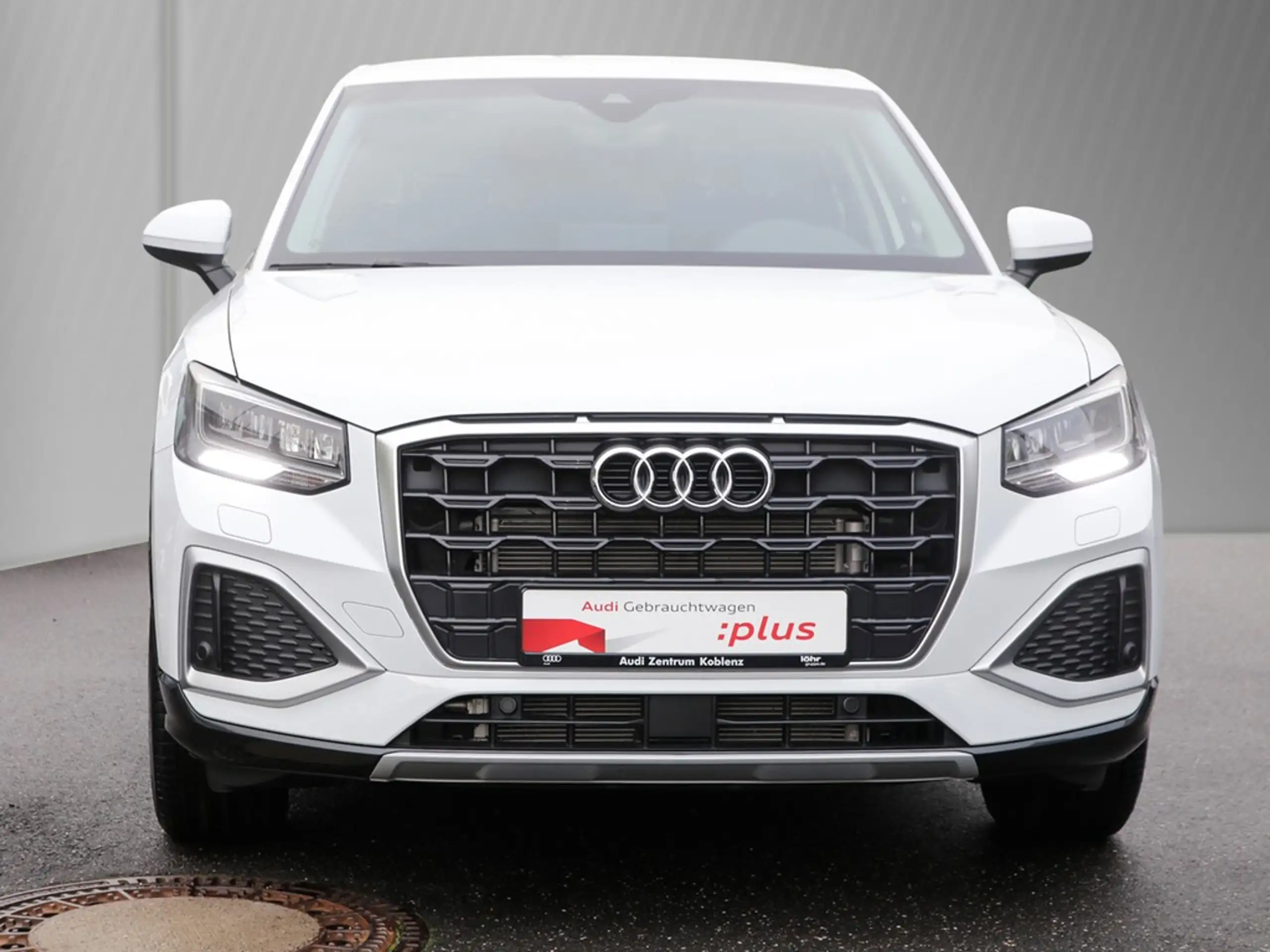 Audi - Q2