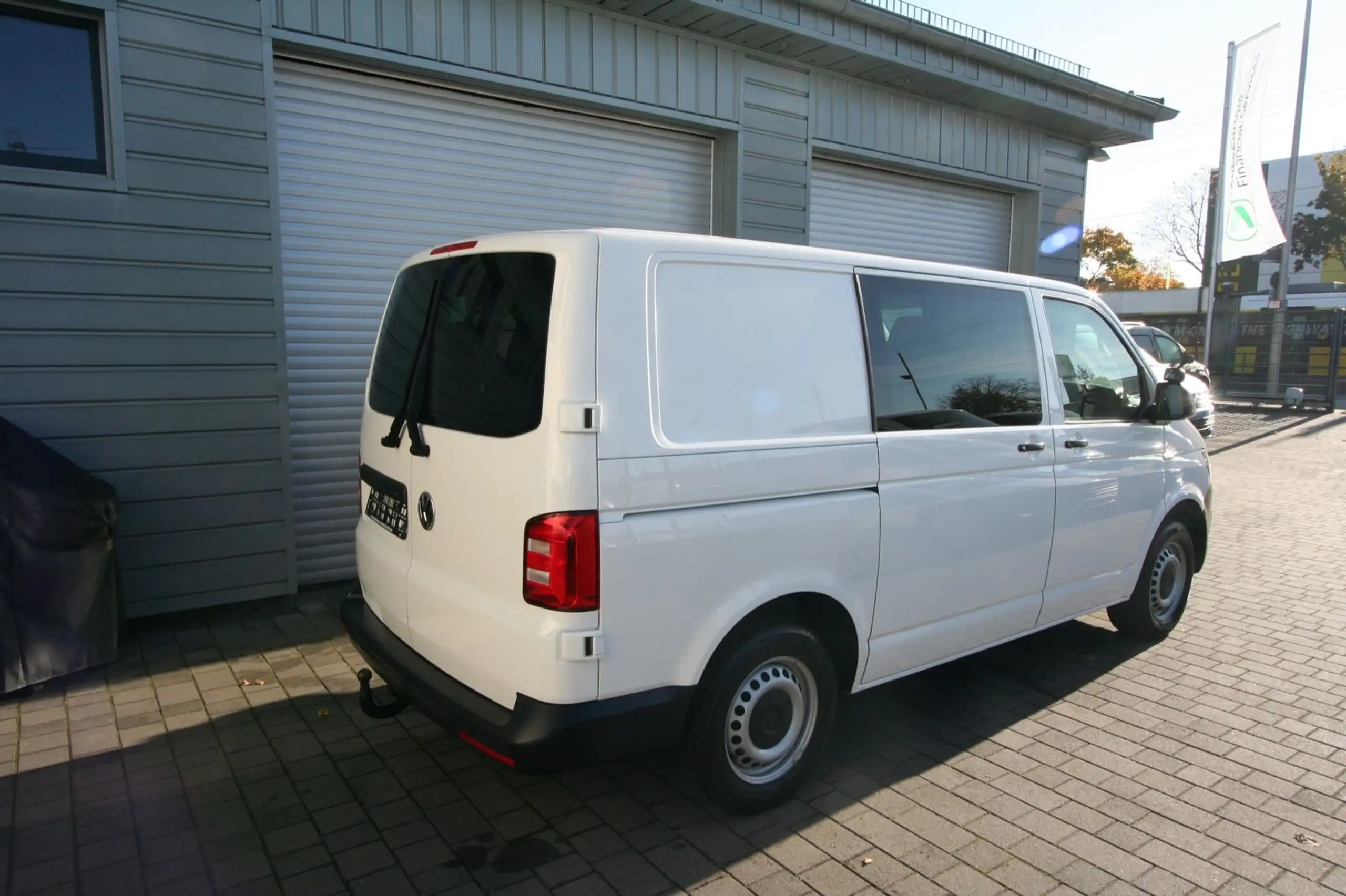 Volkswagen - T6 Transporter