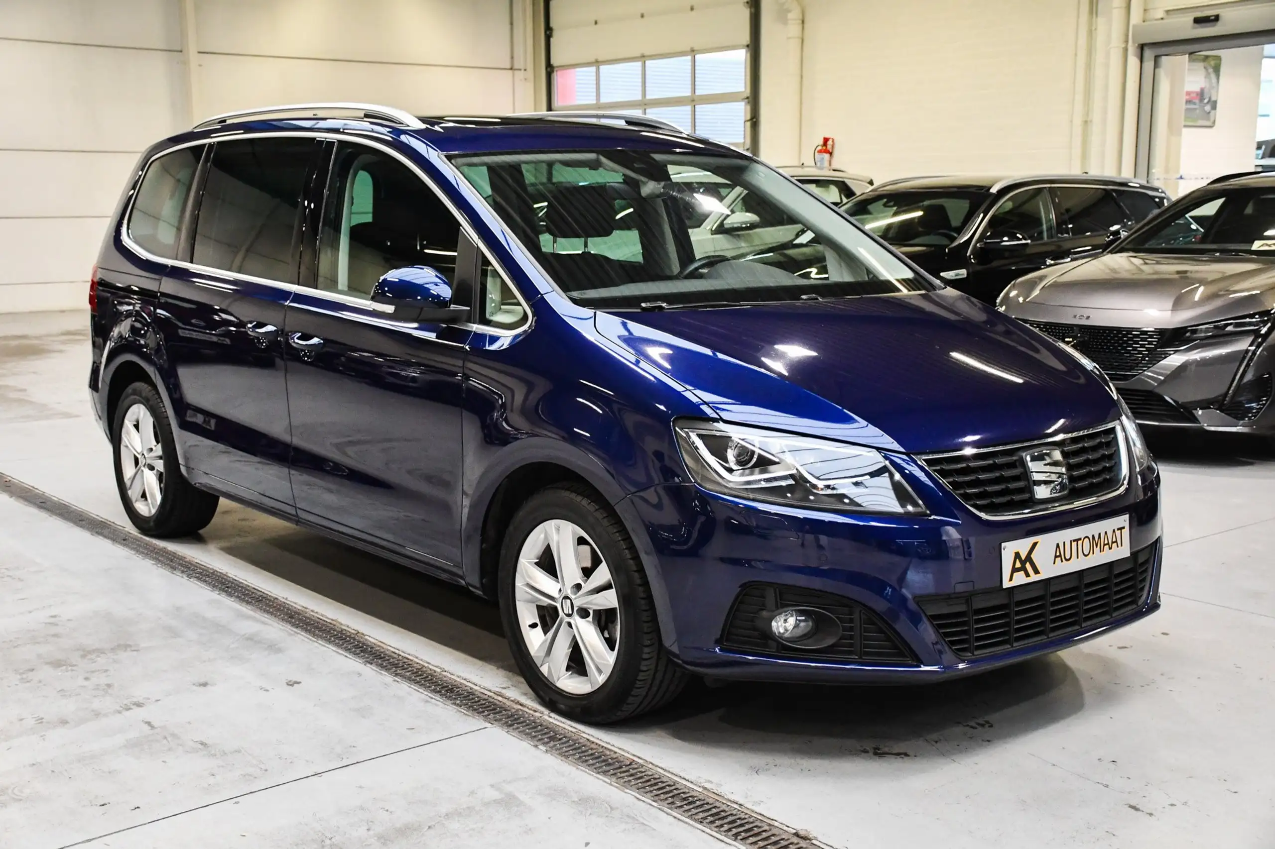 SEAT - Alhambra