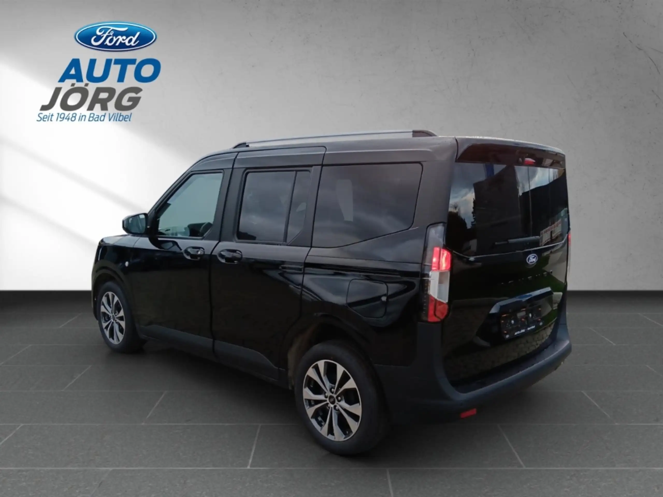 Ford - Tourneo Courier