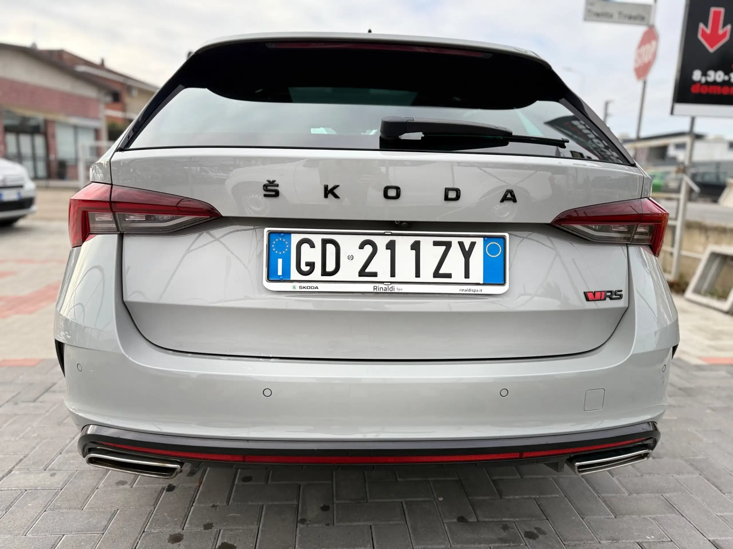 Skoda - Octavia