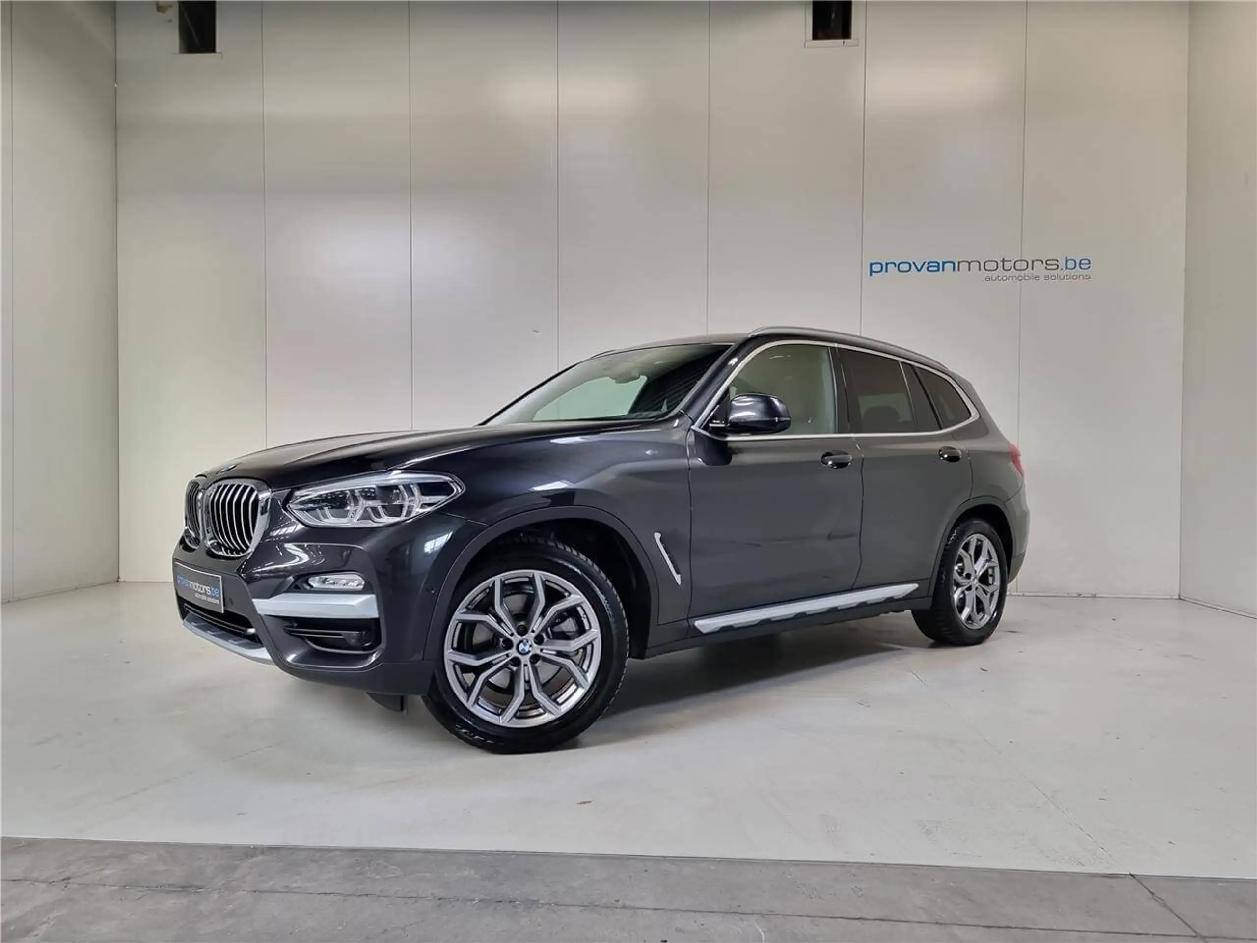 BMW - X3