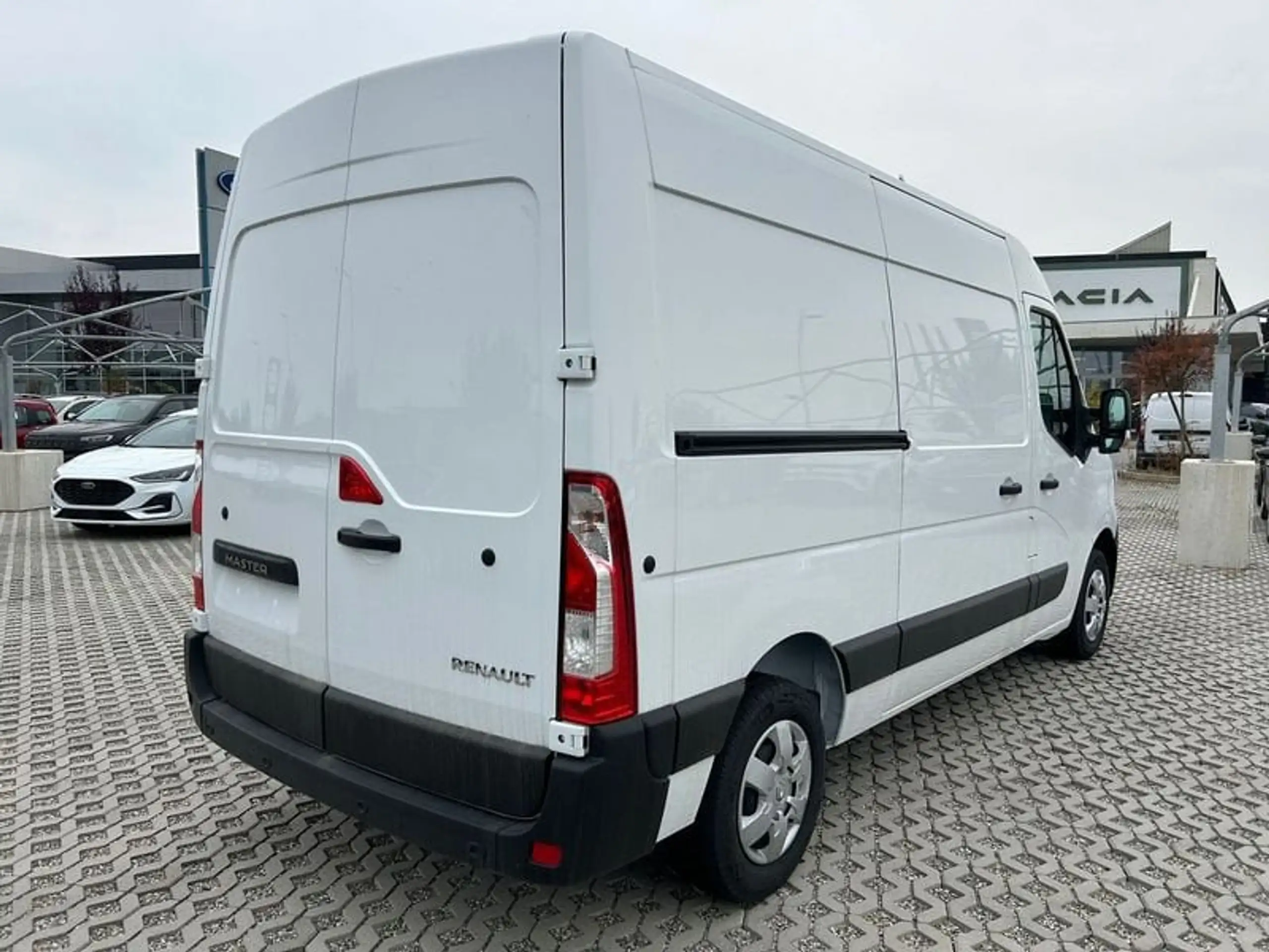 Renault - Master