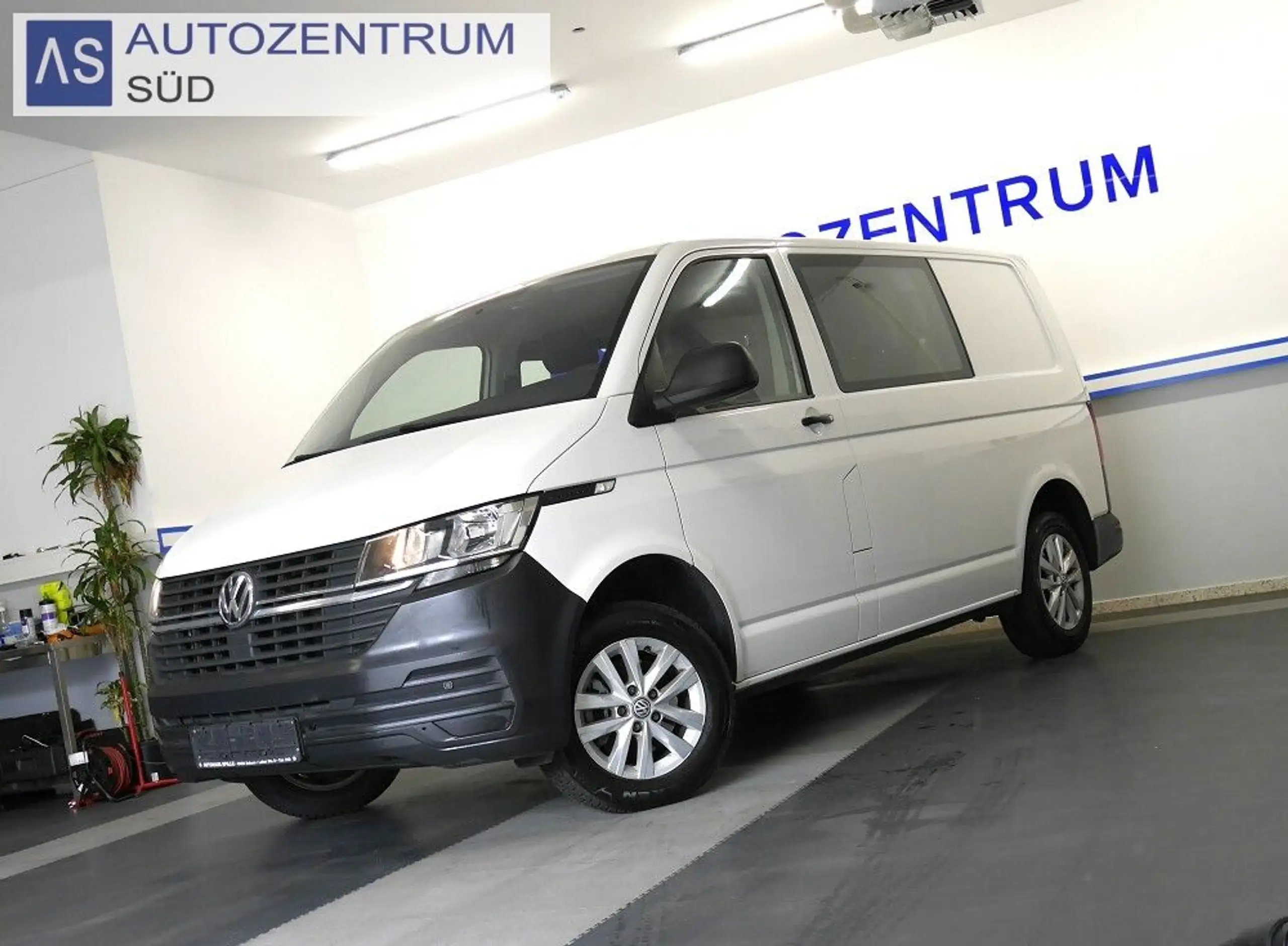 Volkswagen - T6 Transporter