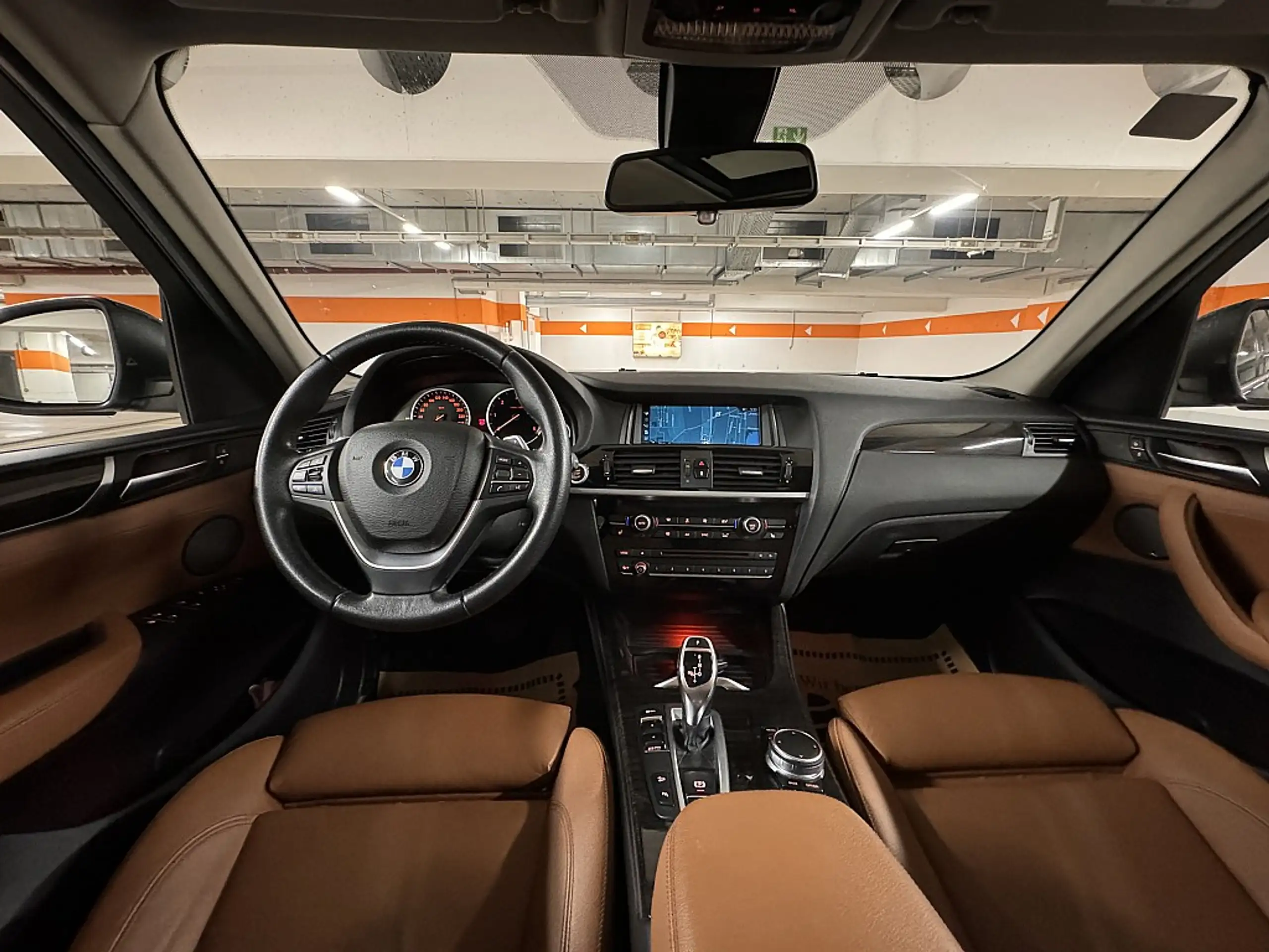 BMW - X3