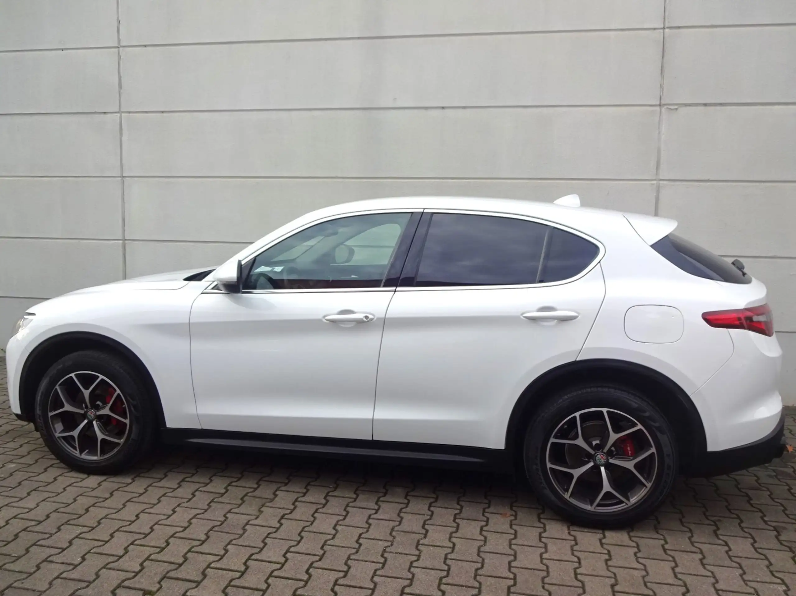 Alfa Romeo - Stelvio