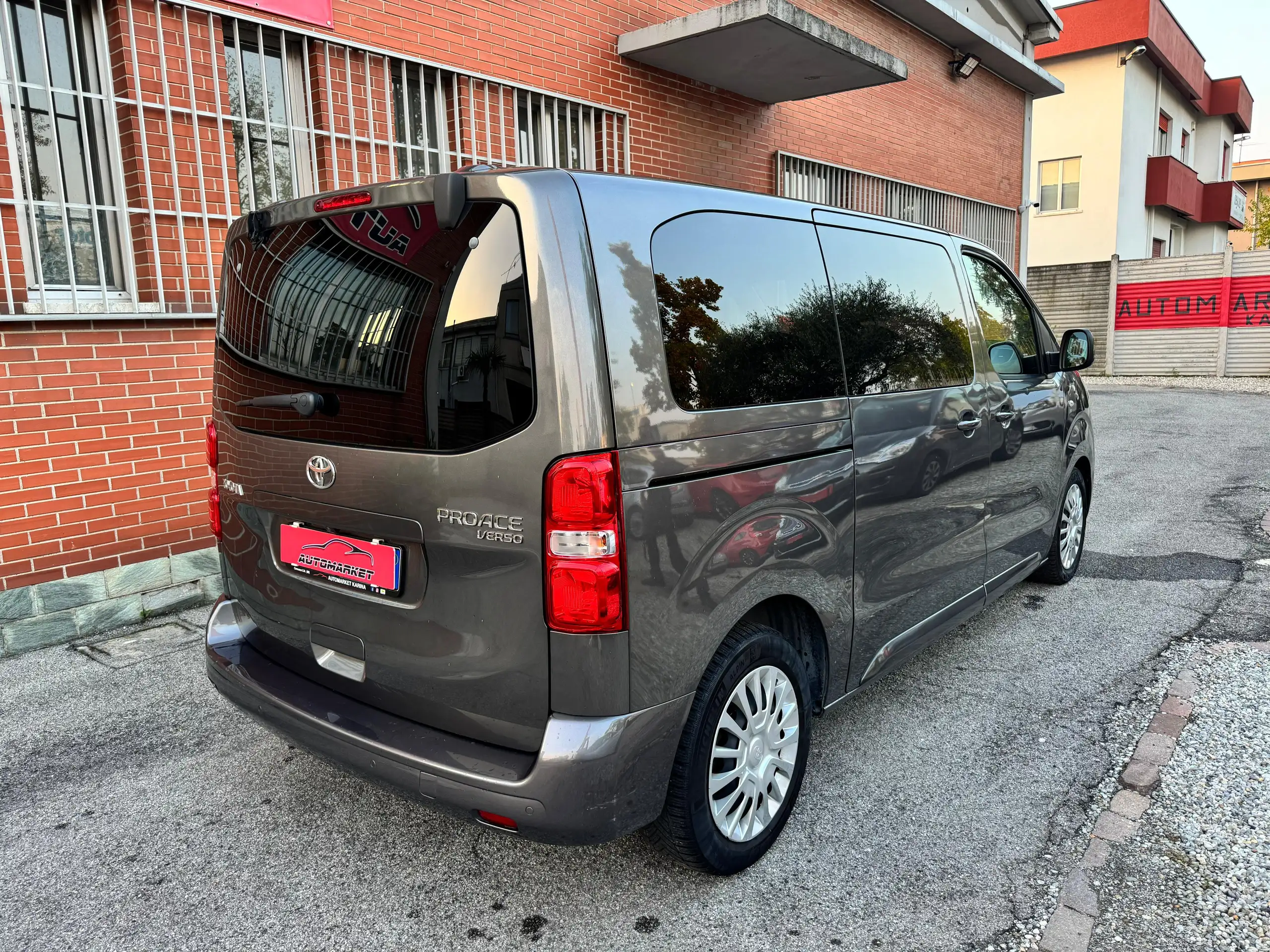 Toyota - Proace