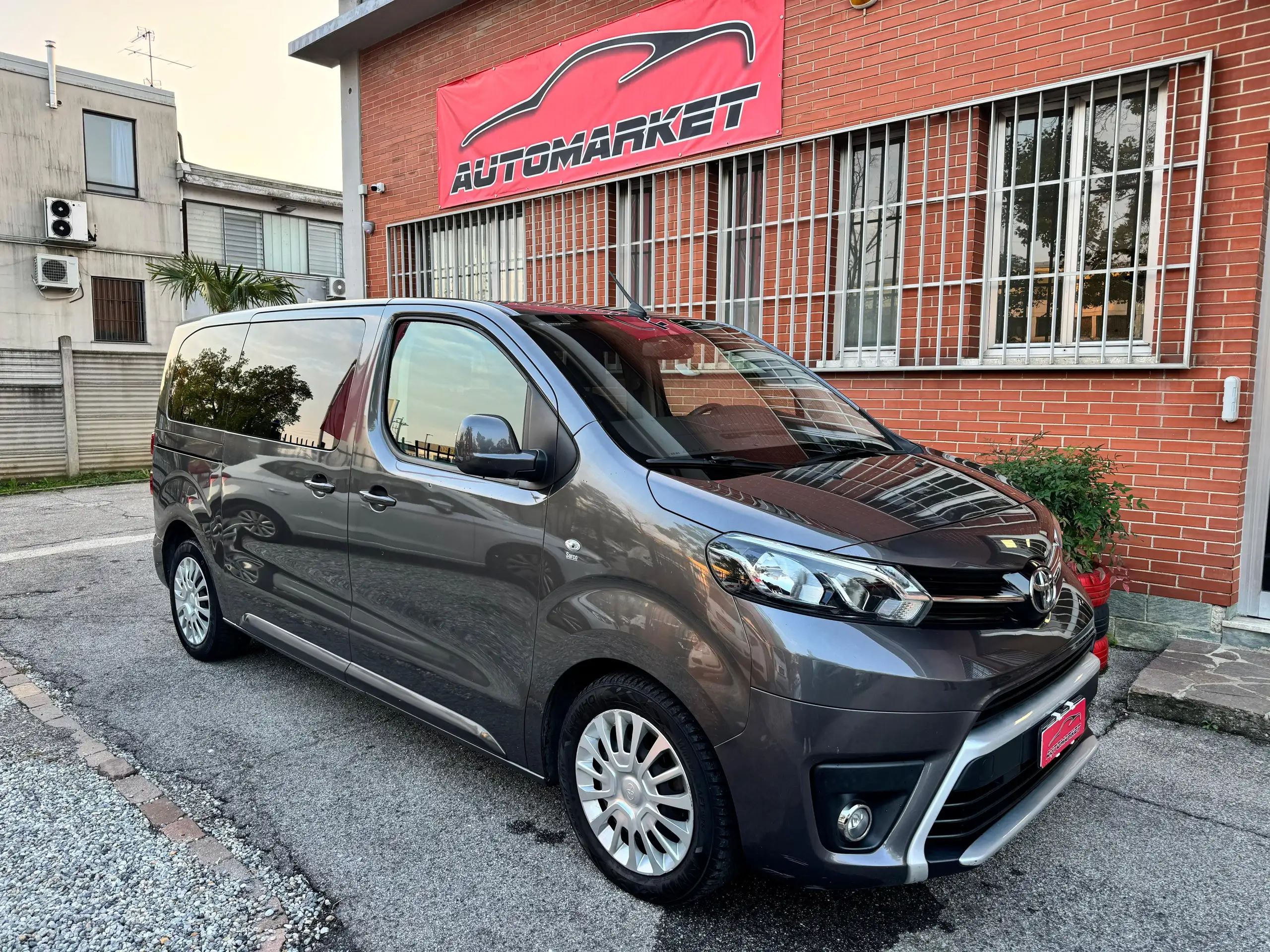 Toyota Proace 2018