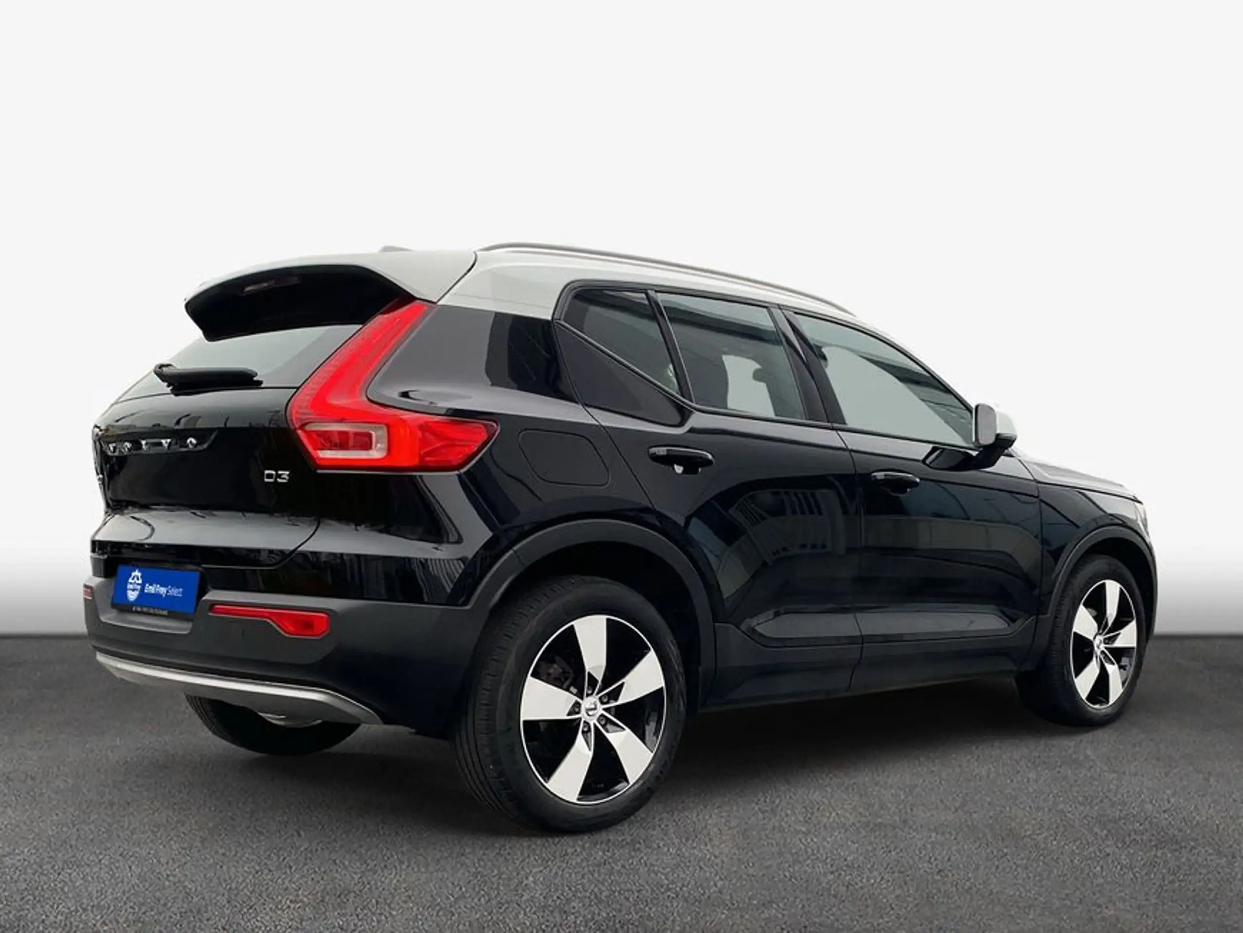 Volvo - XC40