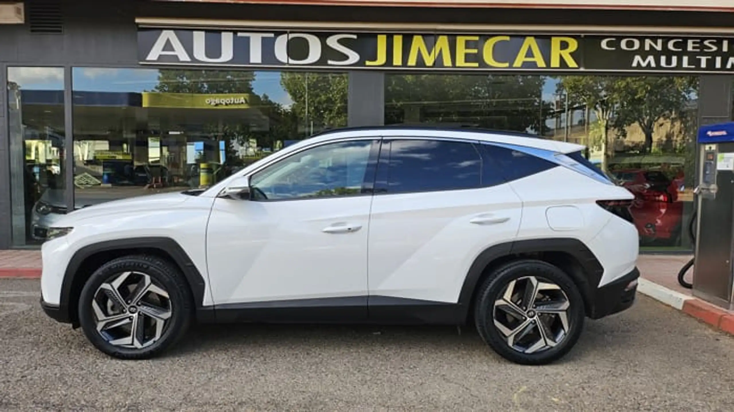 Hyundai - TUCSON