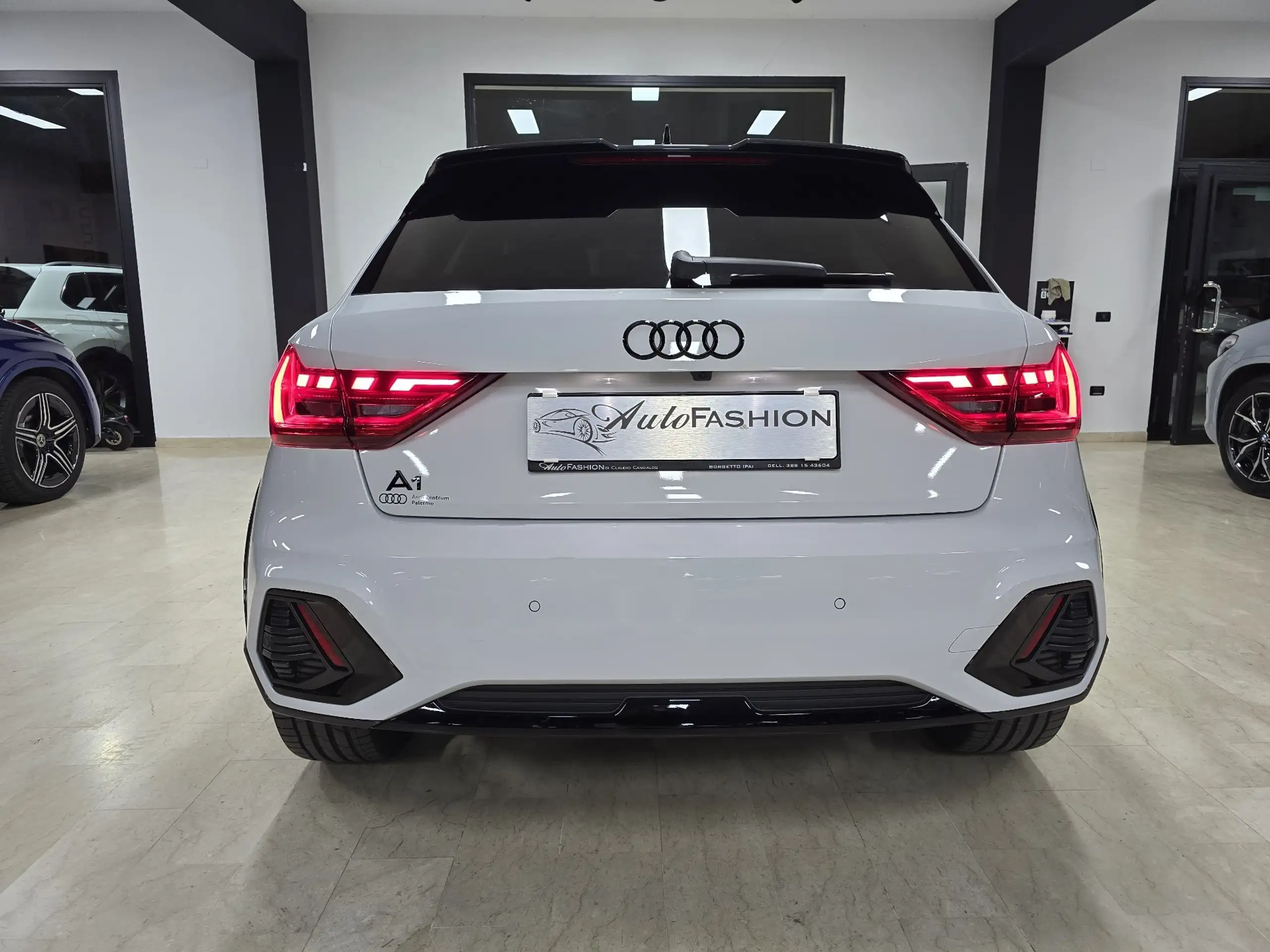 Audi - A1