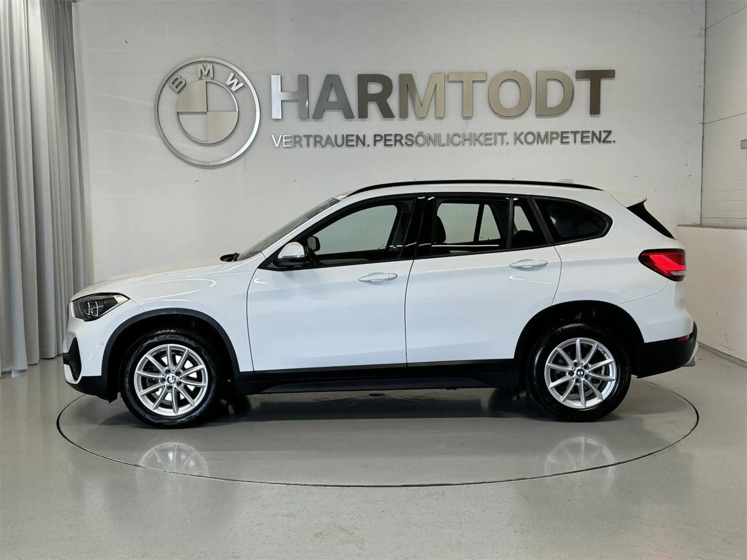 BMW - X1