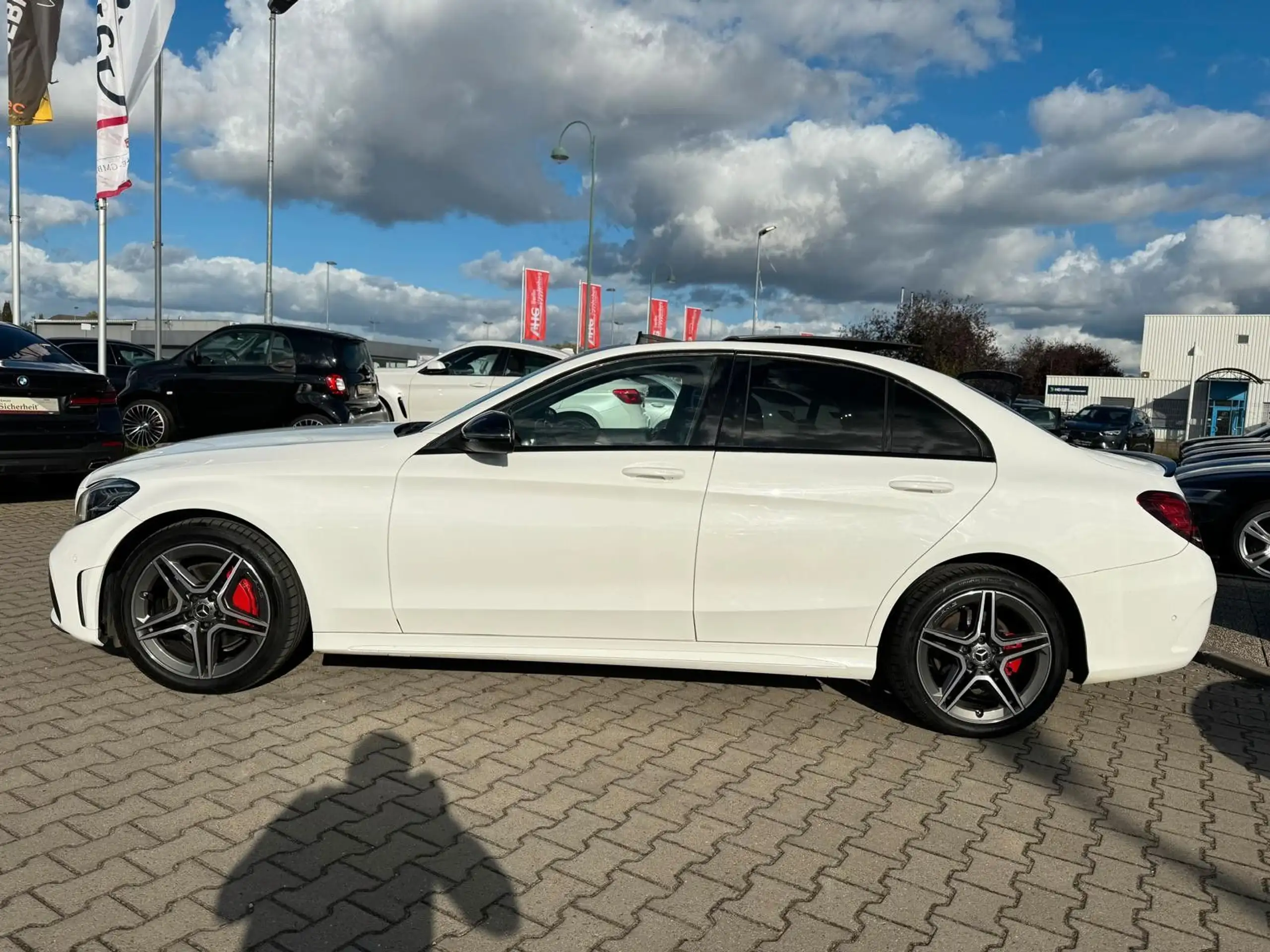 Mercedes-Benz - C 220