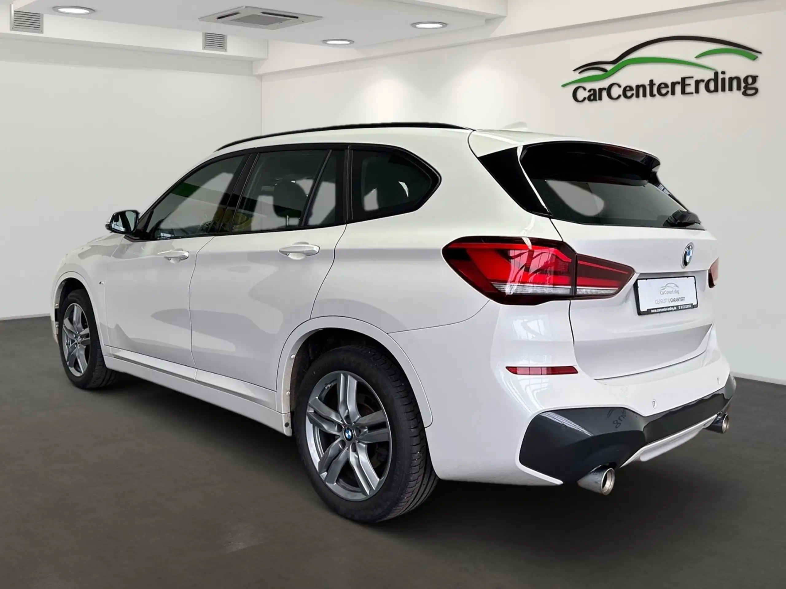 BMW - X1