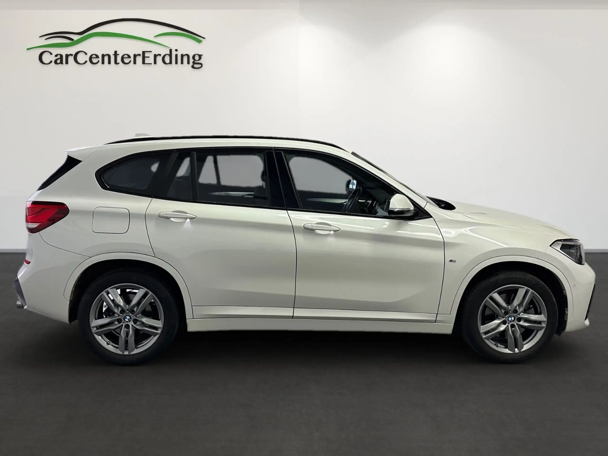 BMW - X1