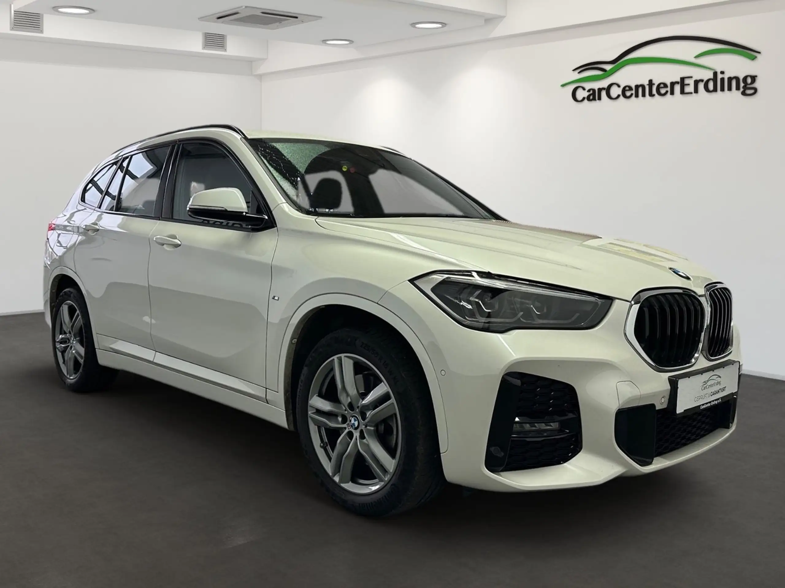 BMW - X1