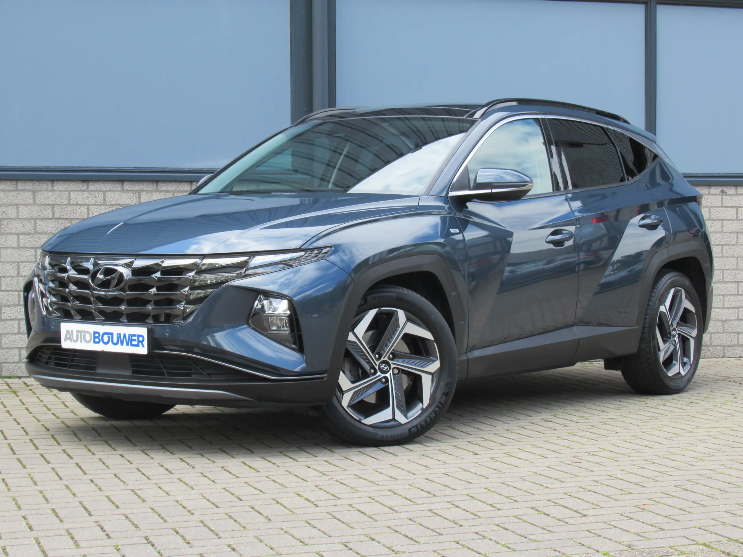 Hyundai - TUCSON