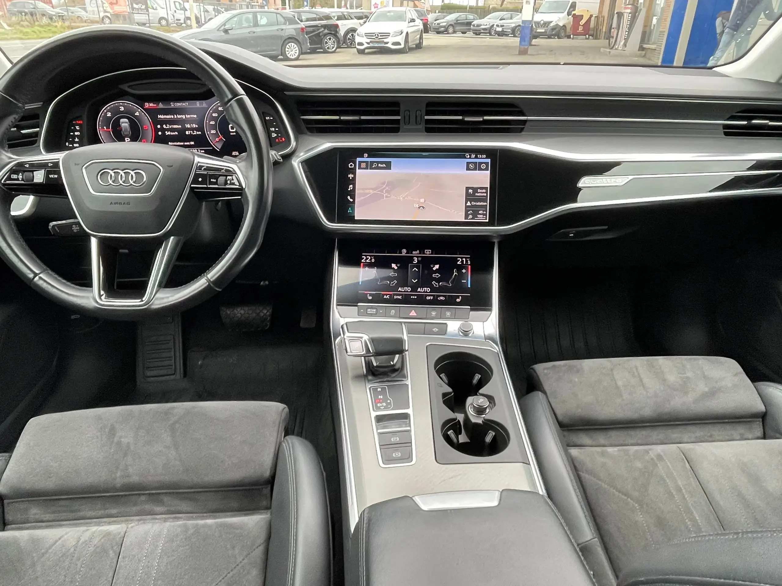 Audi - A6