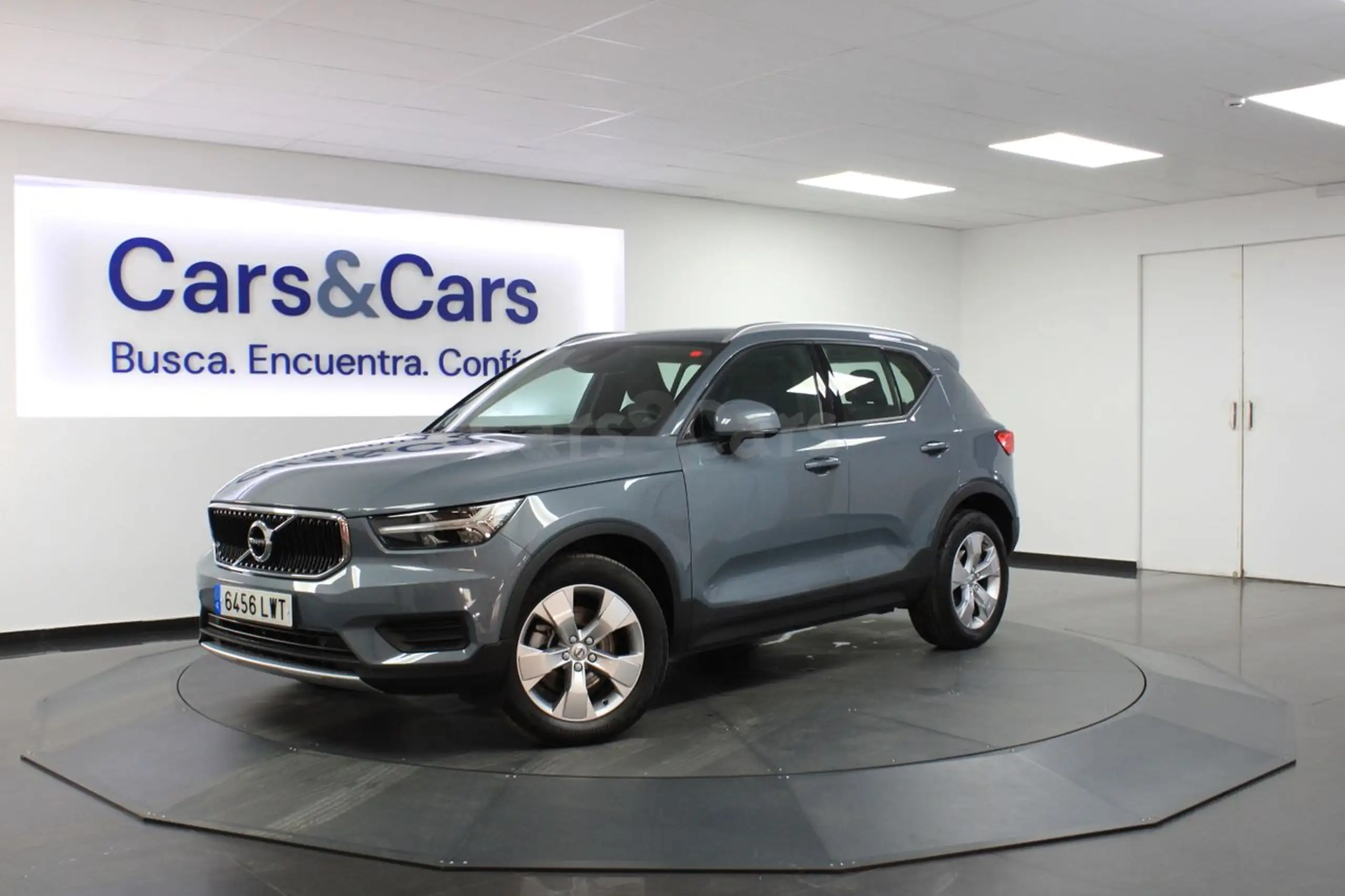 Volvo - XC40