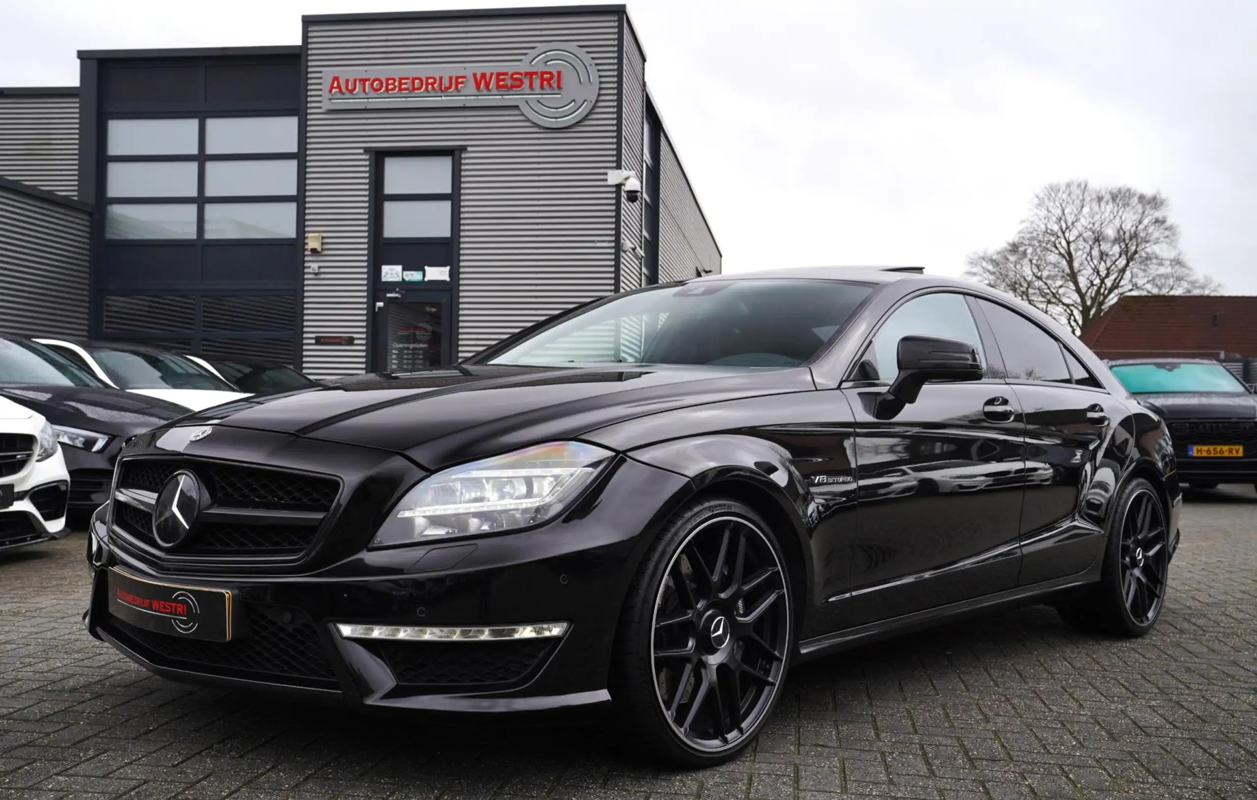 Mercedes-Benz - CLS 63 AMG