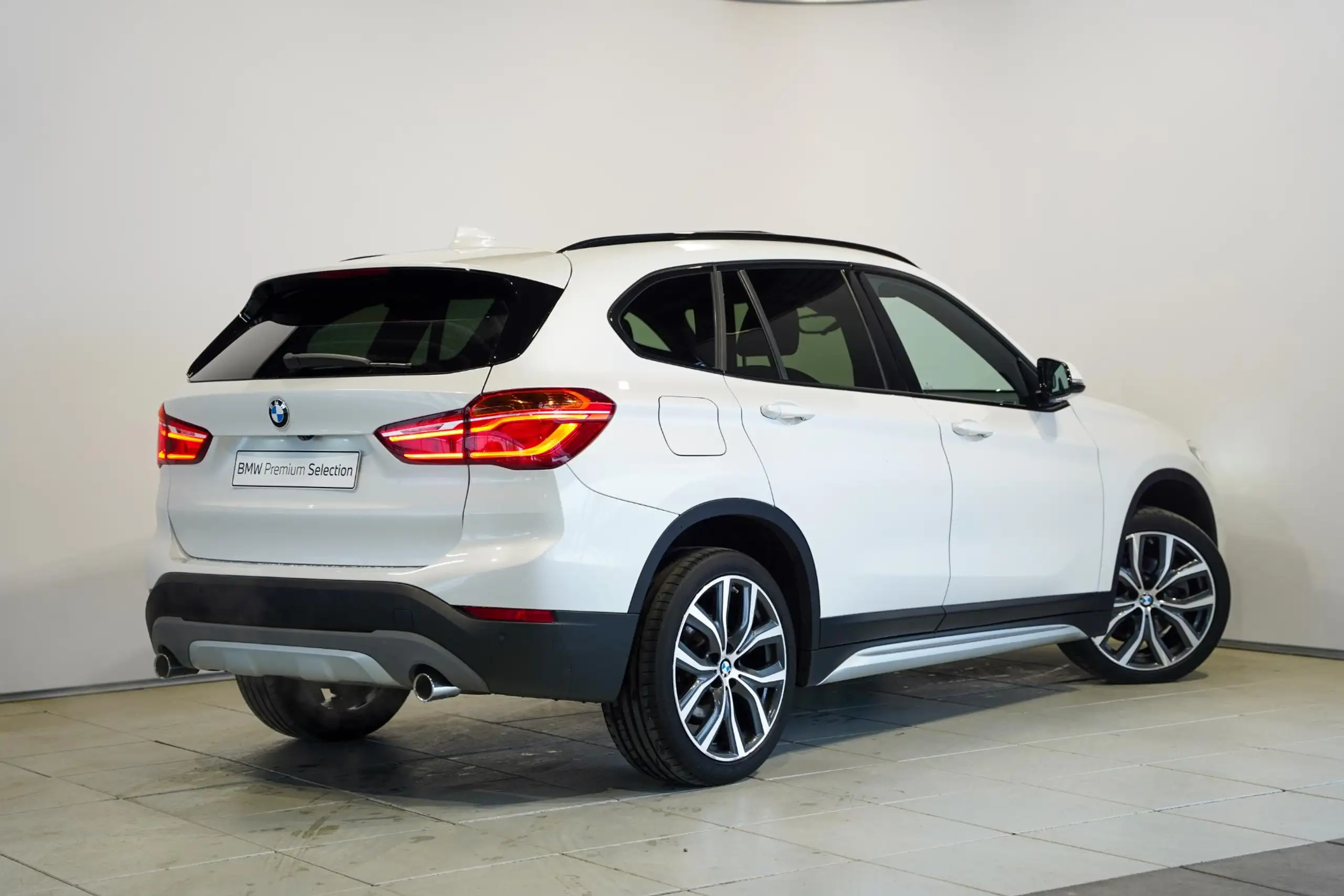 BMW - X1