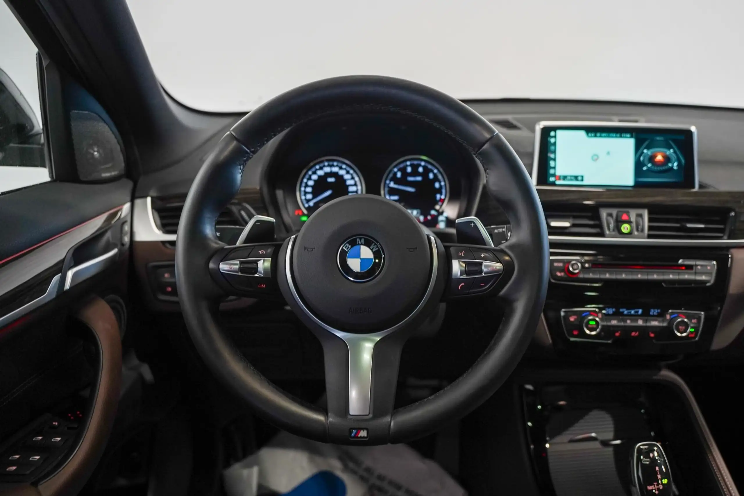 BMW - X1