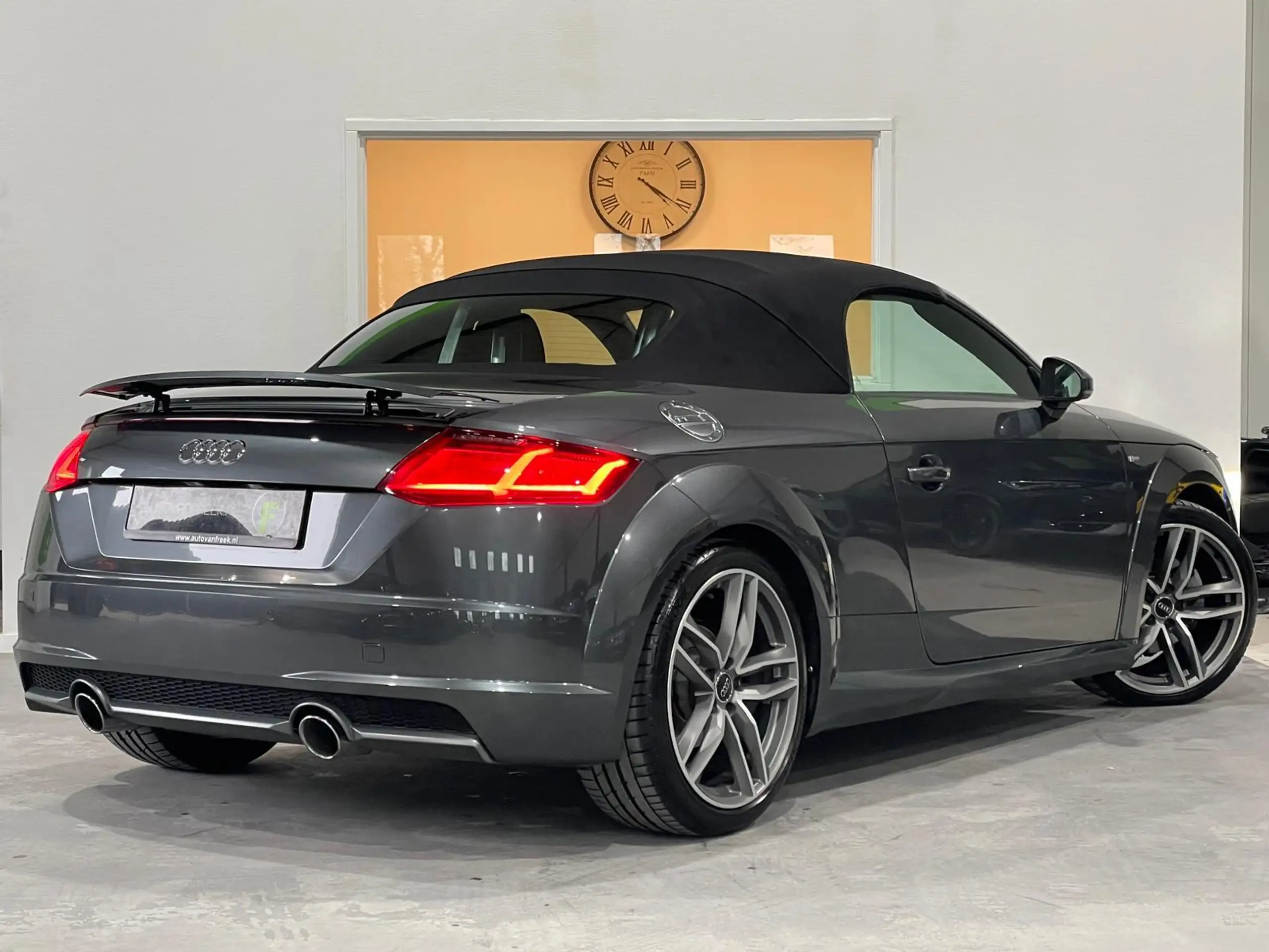 Audi - TT