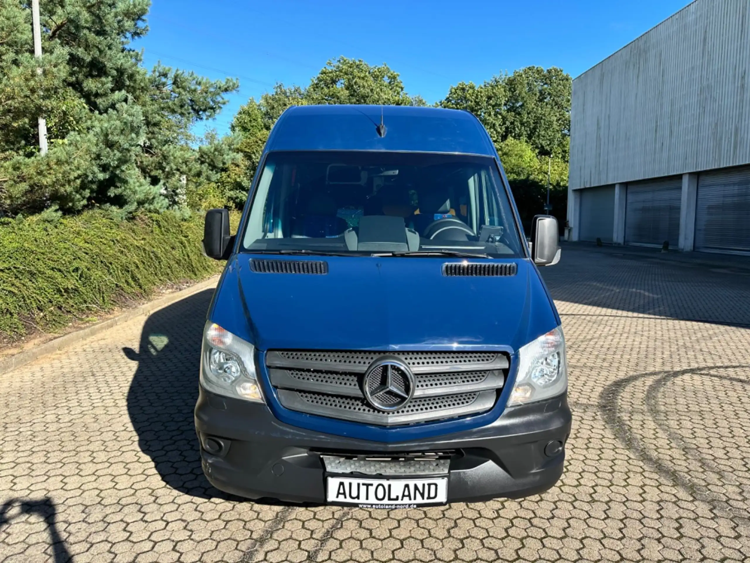 Mercedes-Benz - Sprinter