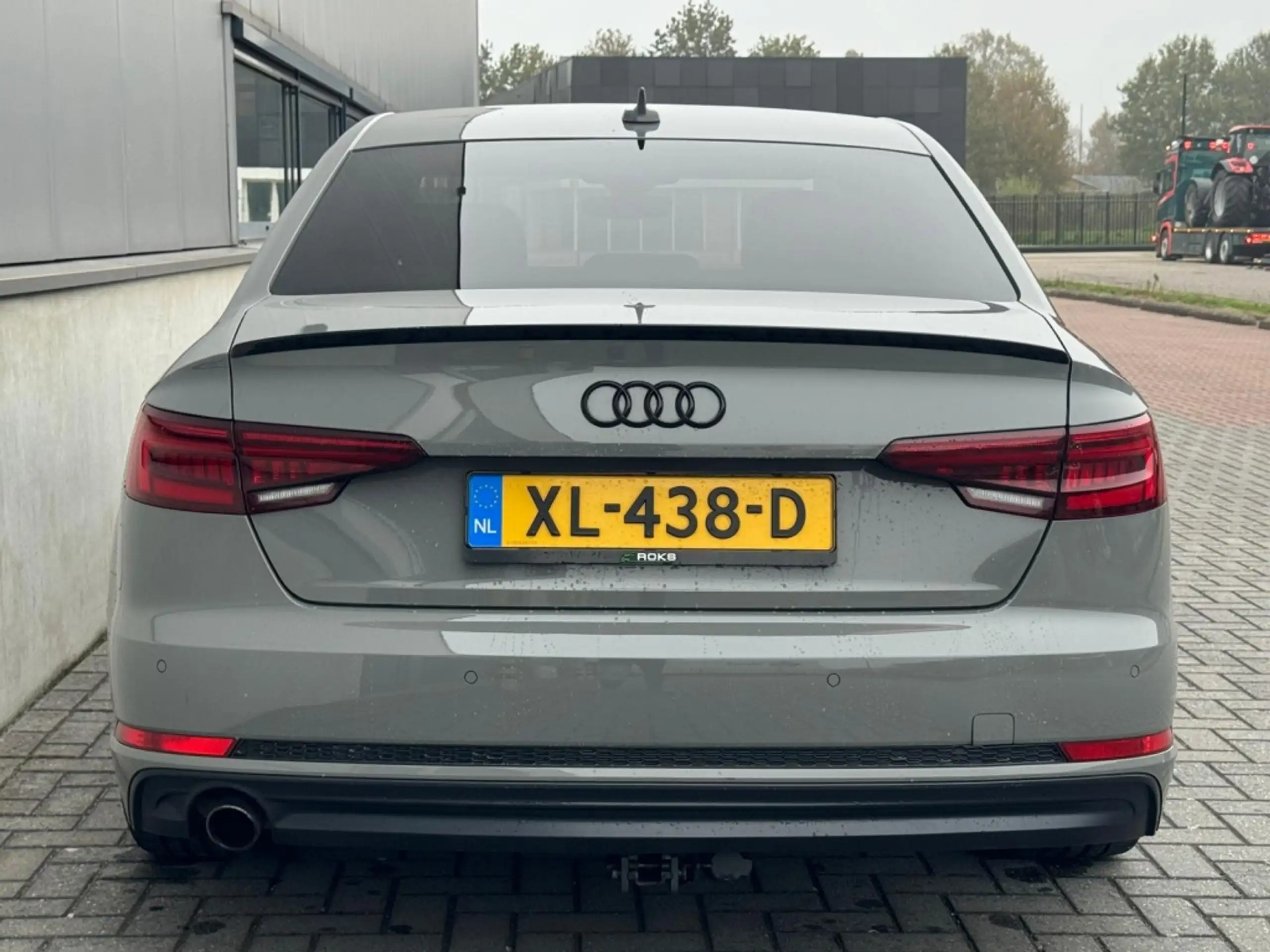 Audi - A4