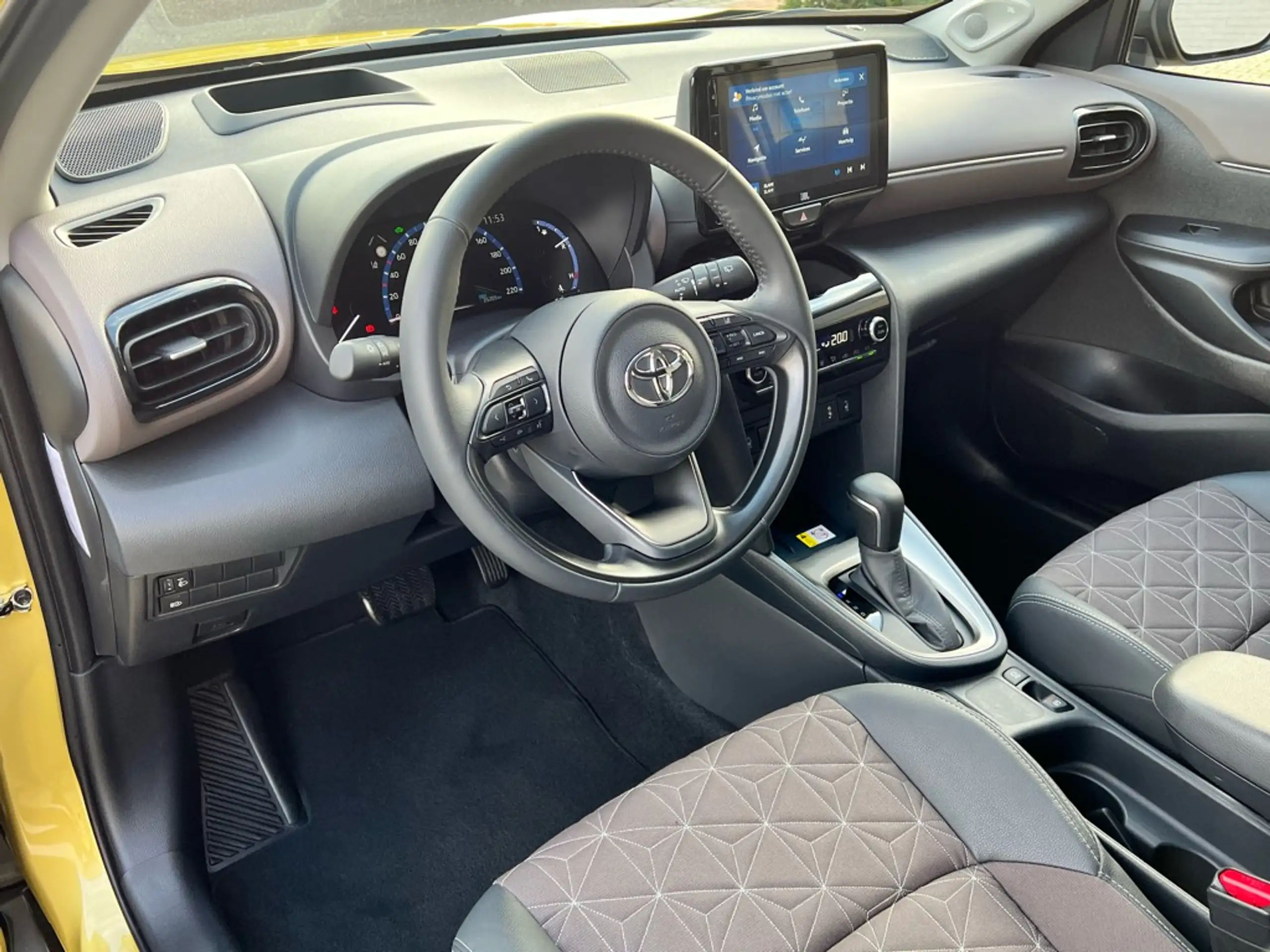 Toyota - Yaris Cross