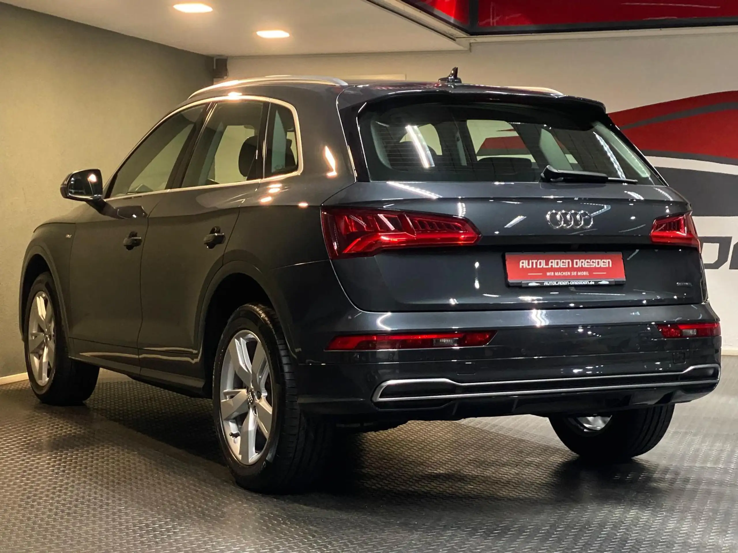 Audi - Q5