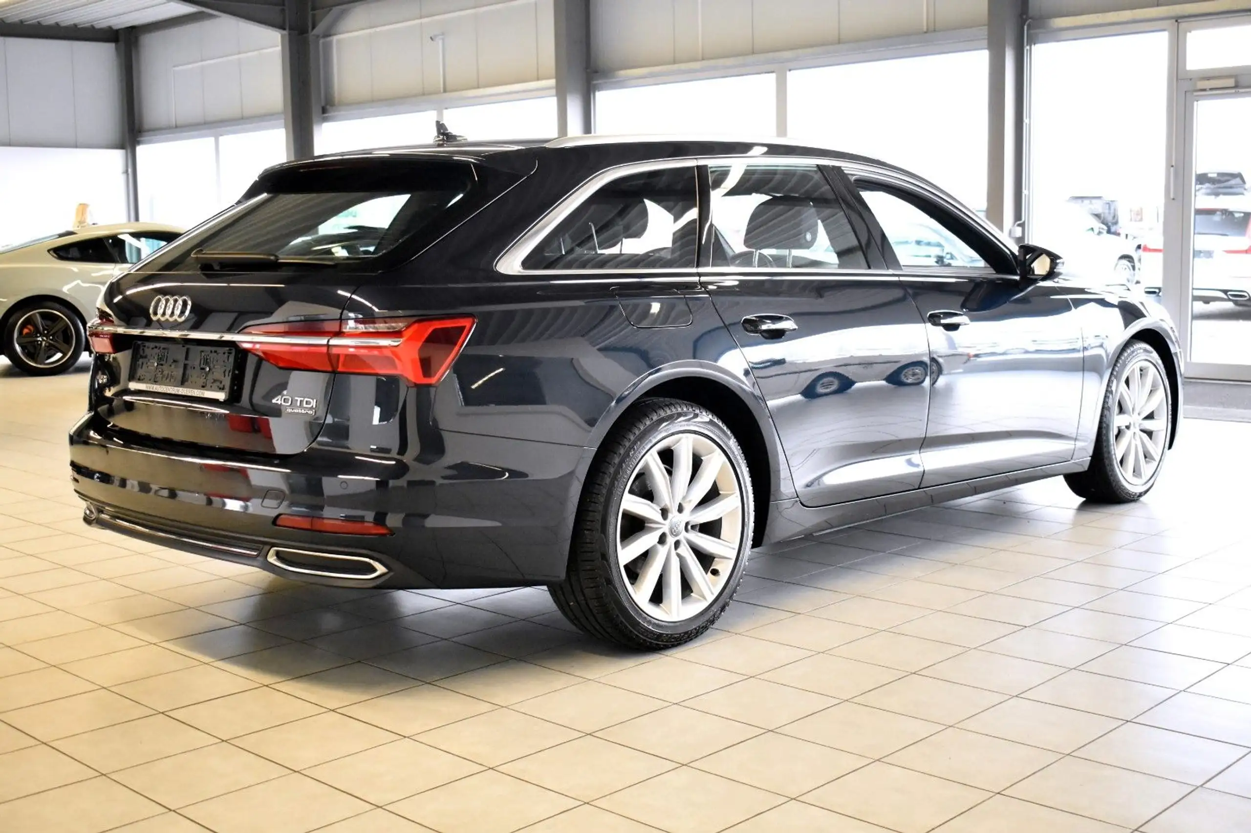 Audi - A6