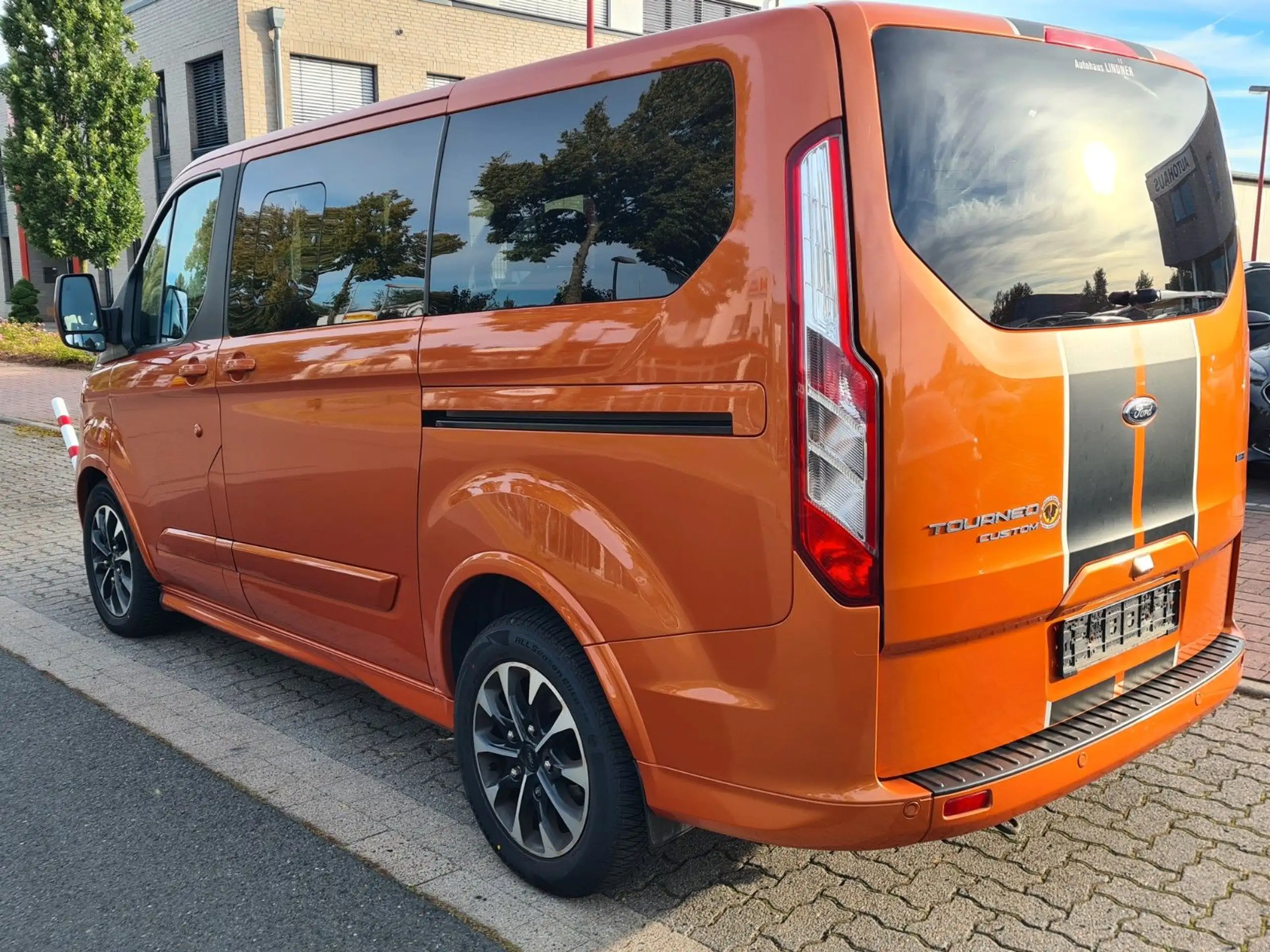 Ford - Transit Custom