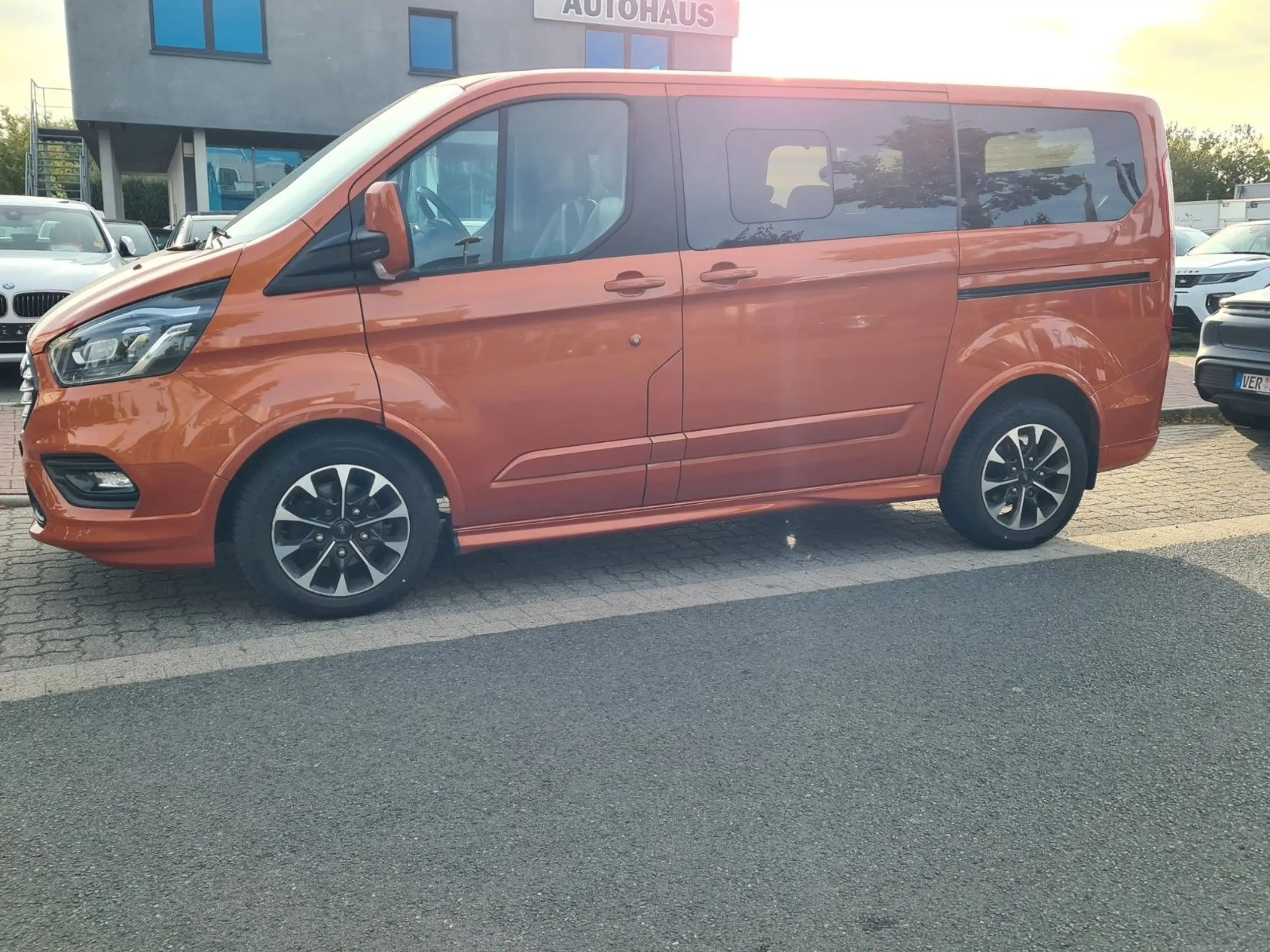 Ford - Transit Custom