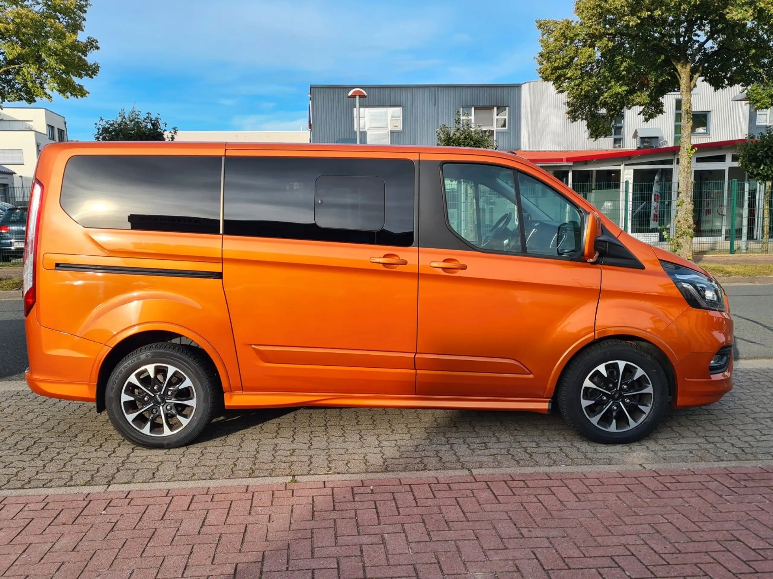 Ford - Transit Custom