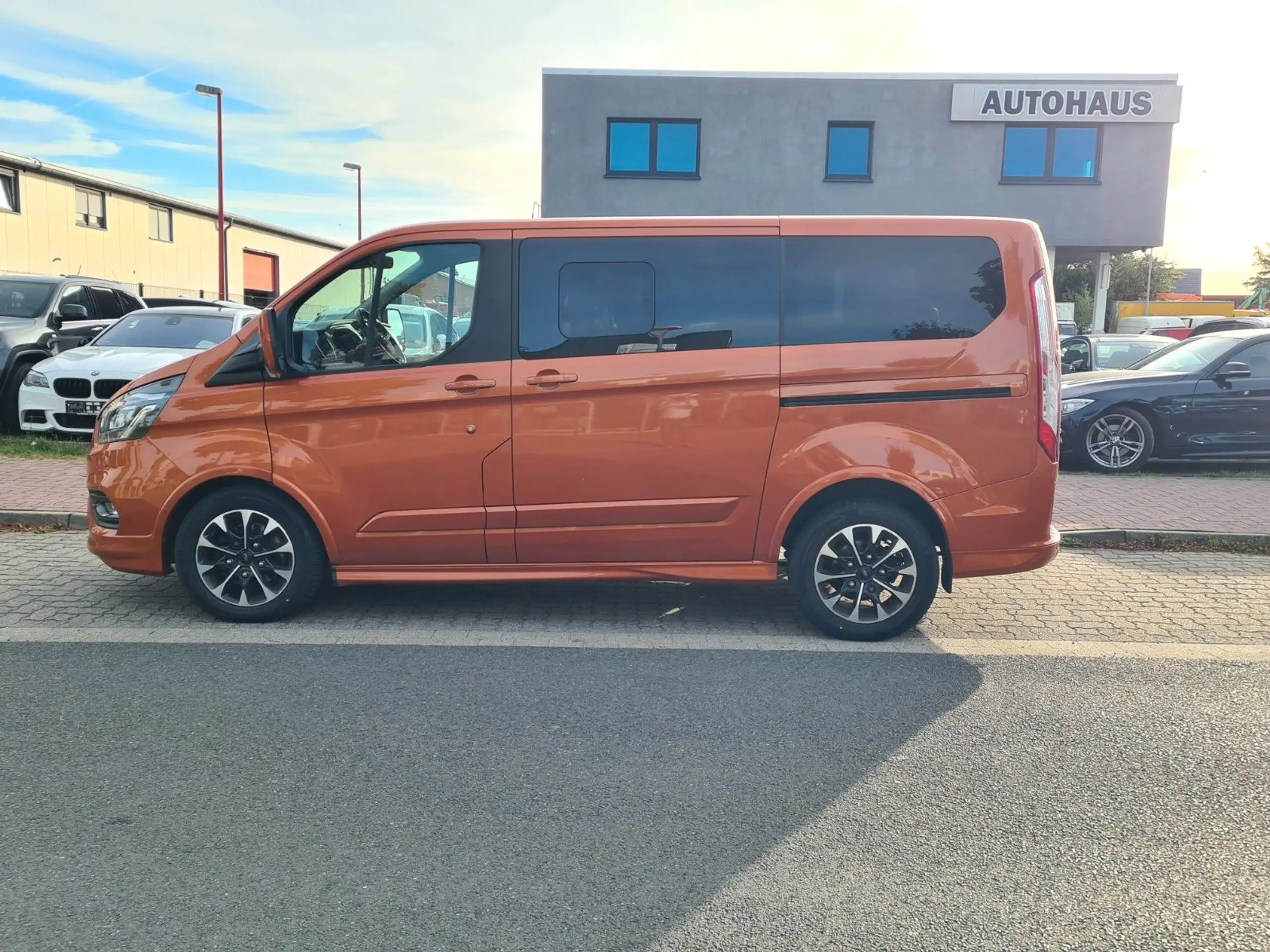 Ford - Transit Custom