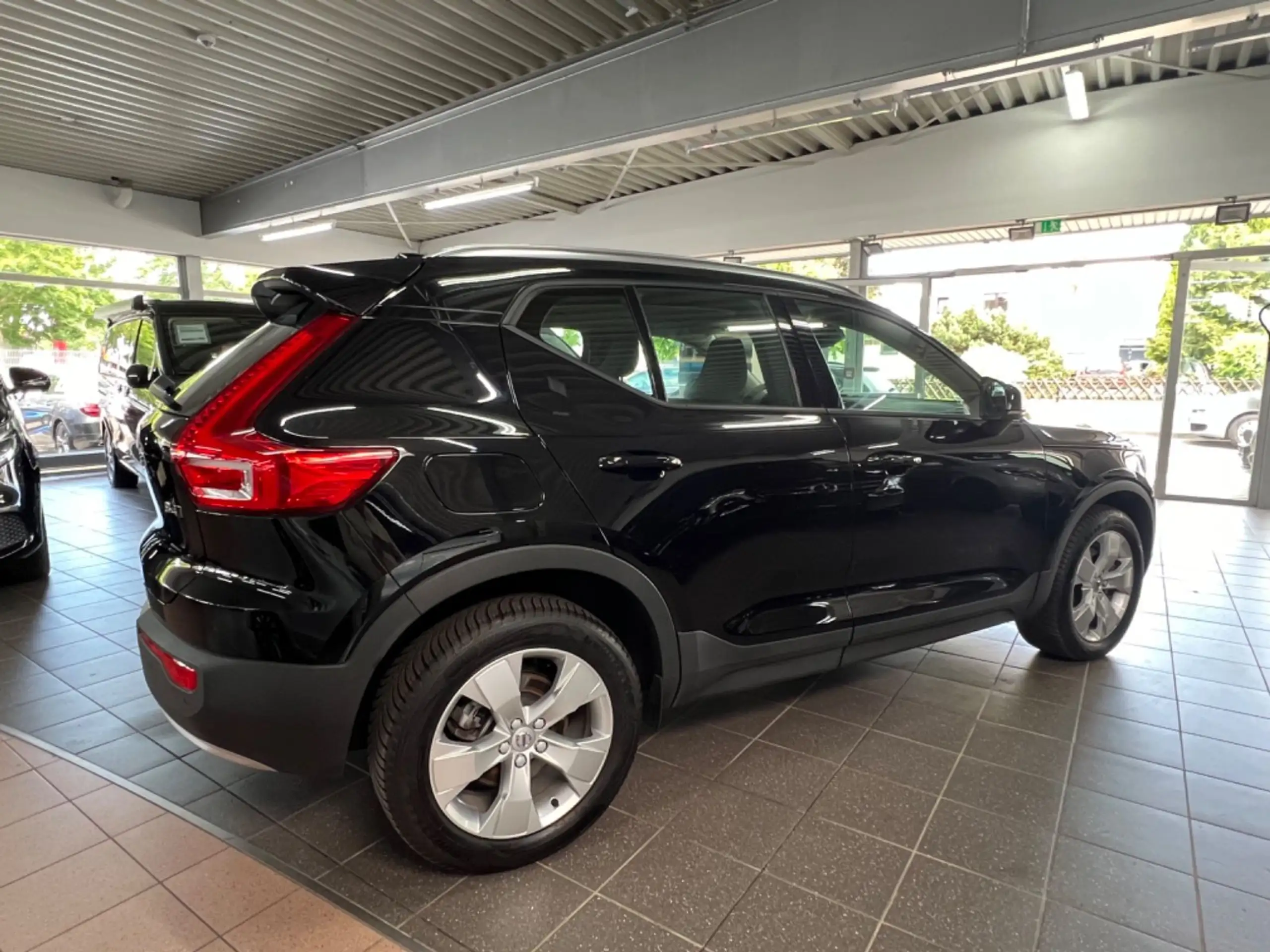 Volvo - XC40