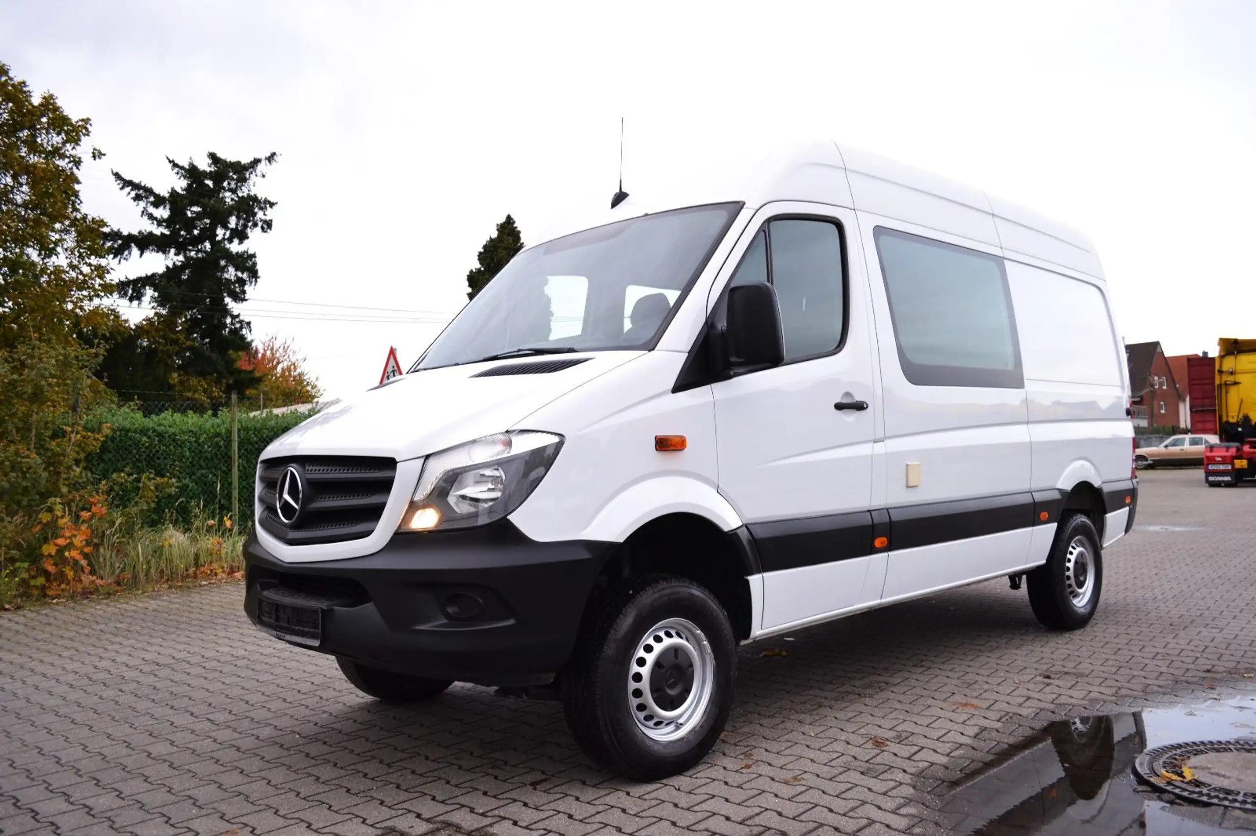 Mercedes-Benz - Sprinter