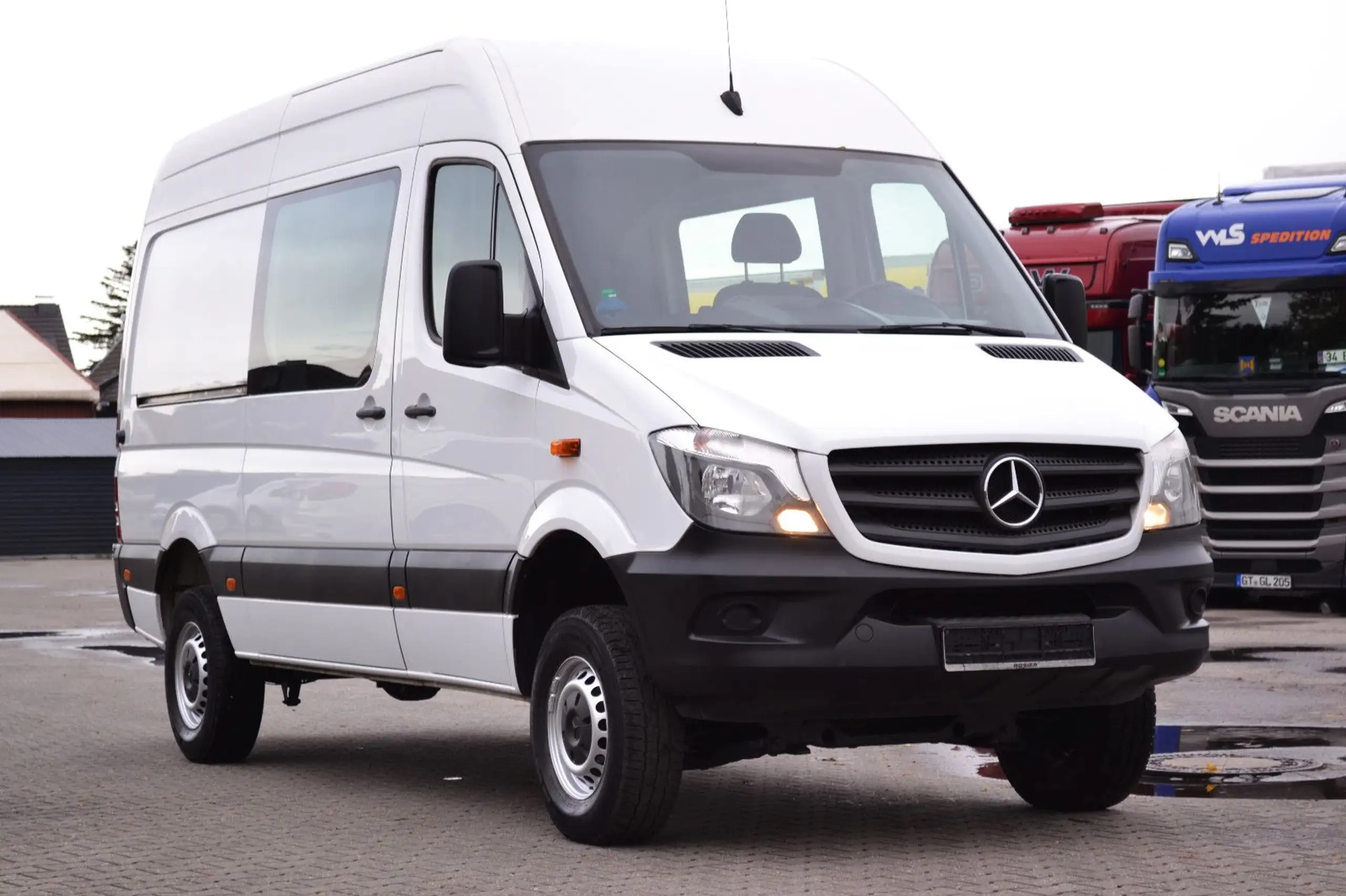 Mercedes-Benz - Sprinter