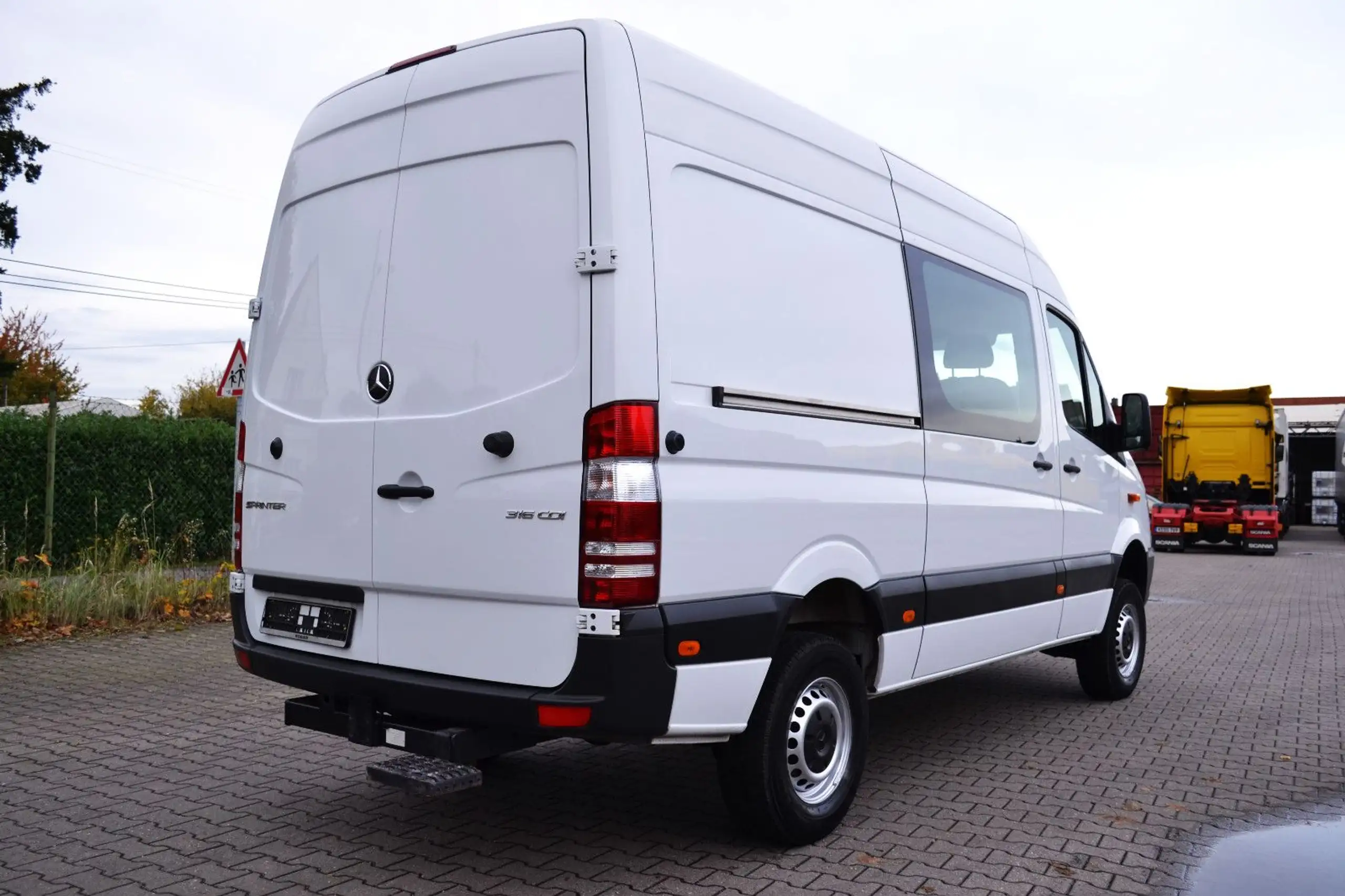 Mercedes-Benz - Sprinter