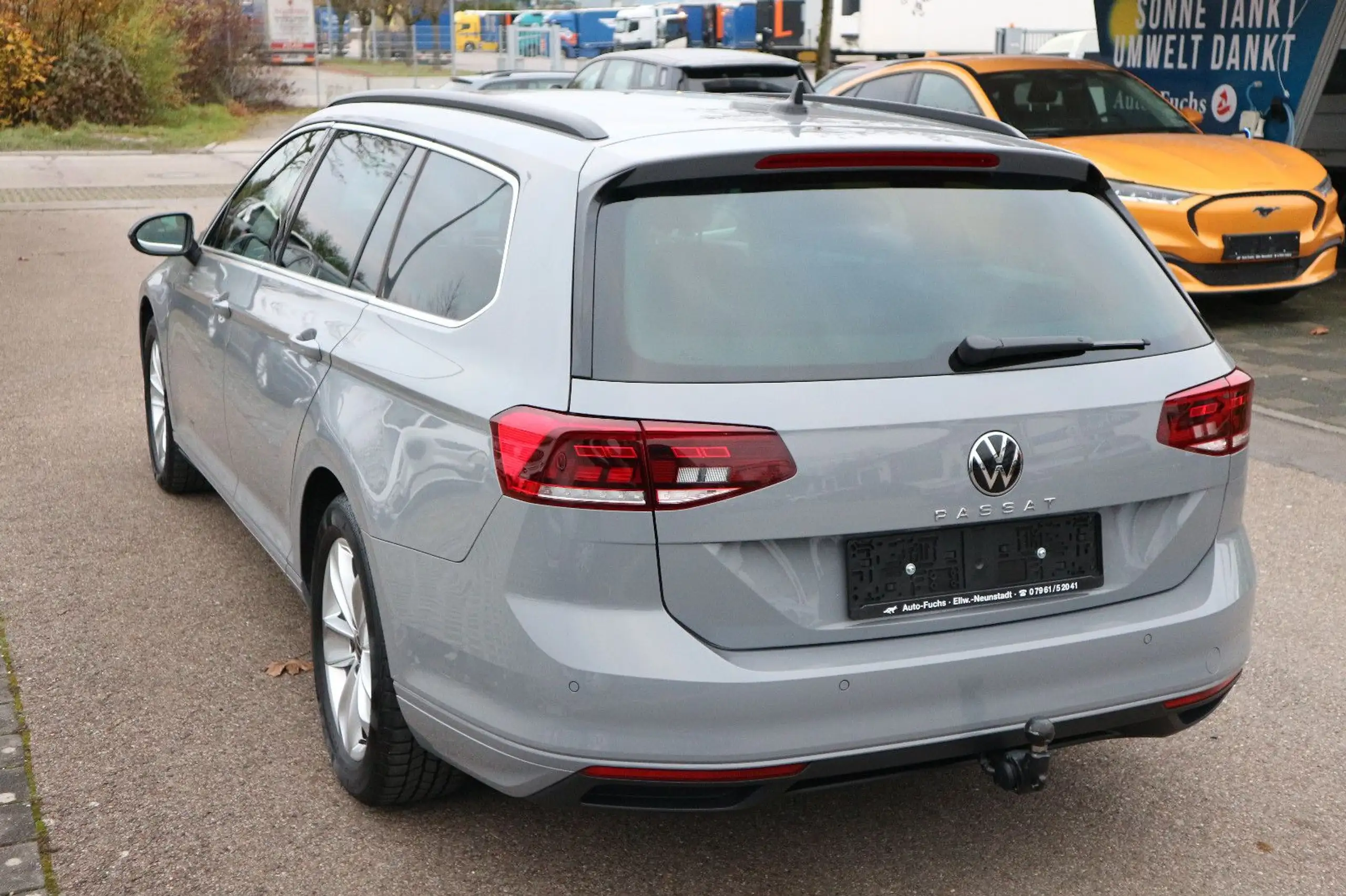 Volkswagen - Passat