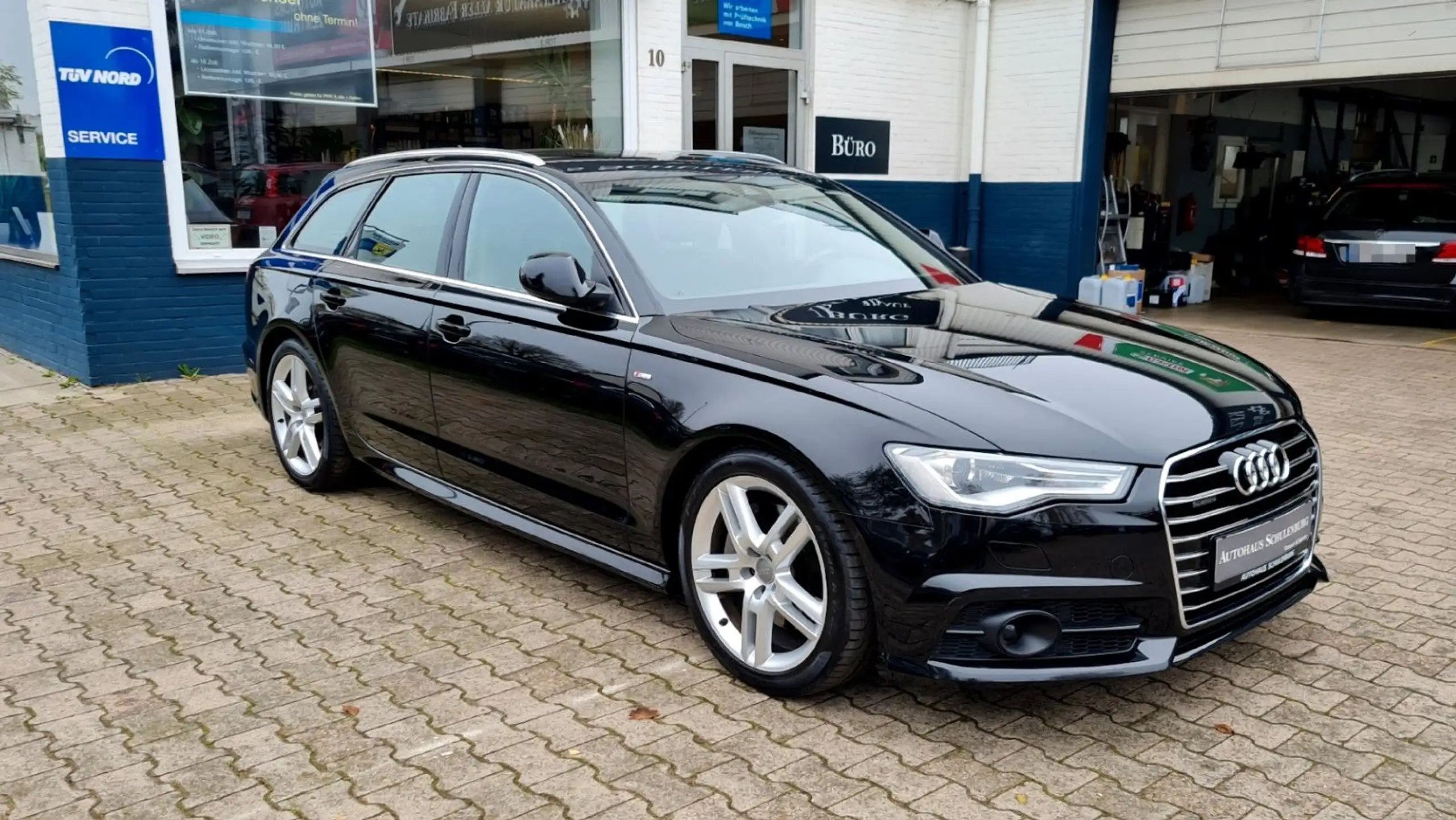 Audi - A6