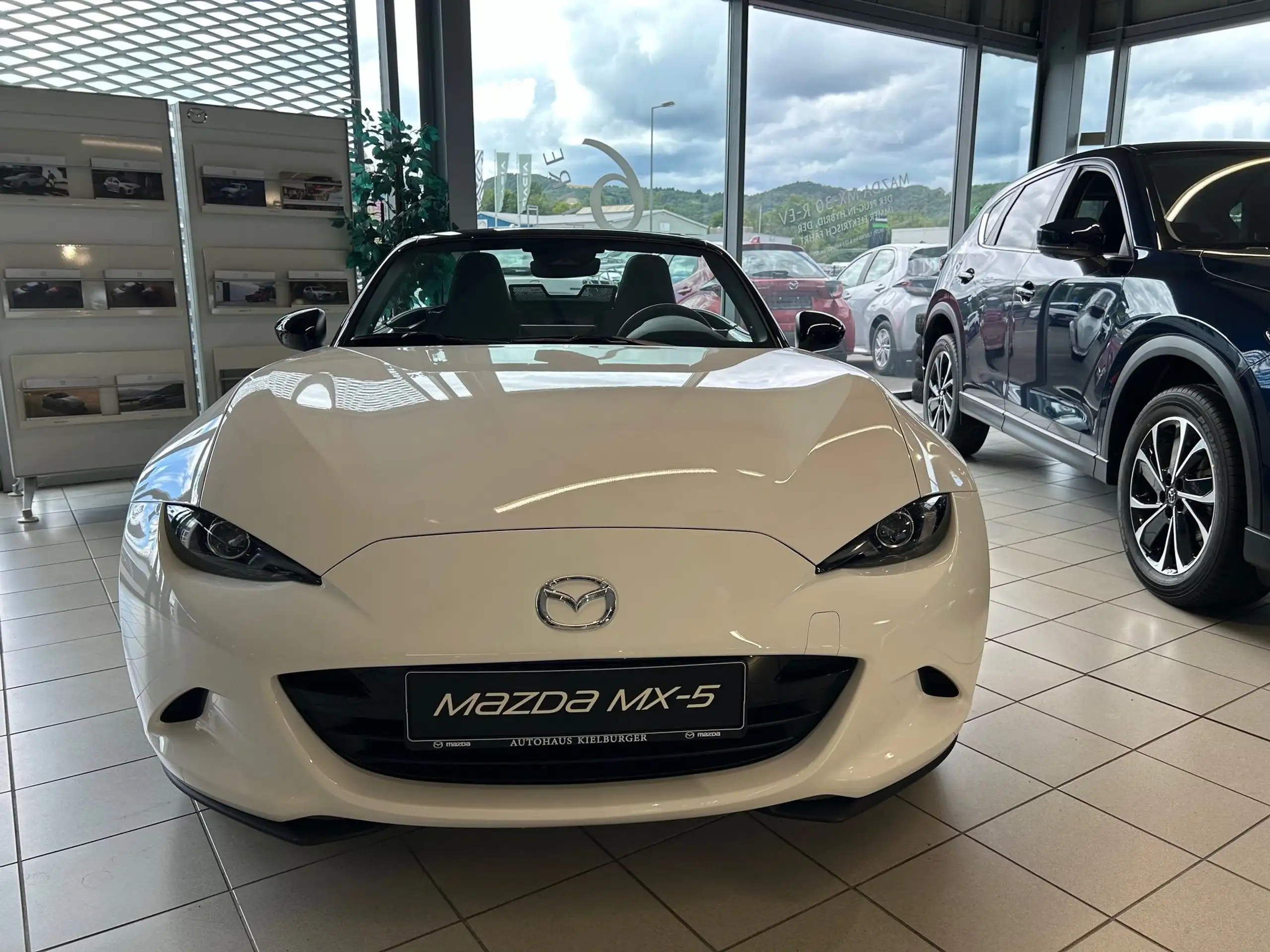 Mazda - MX-5