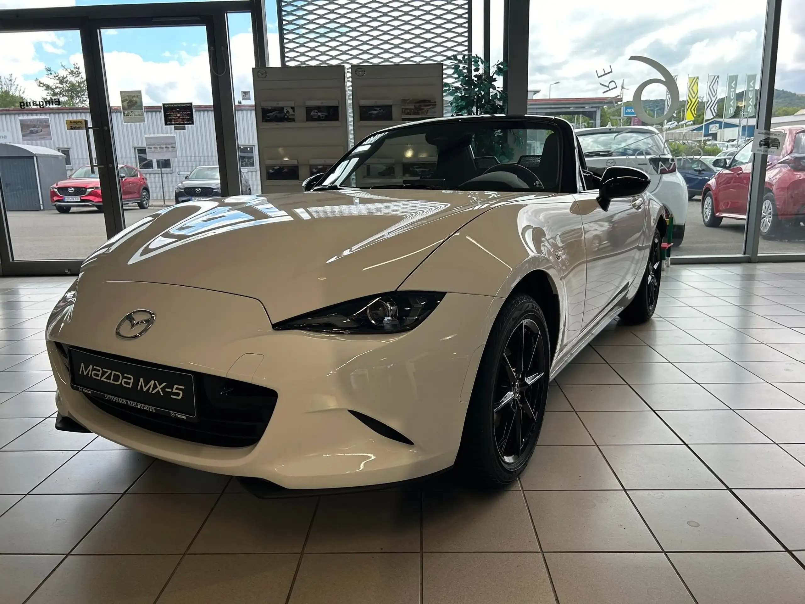 Mazda - MX-5